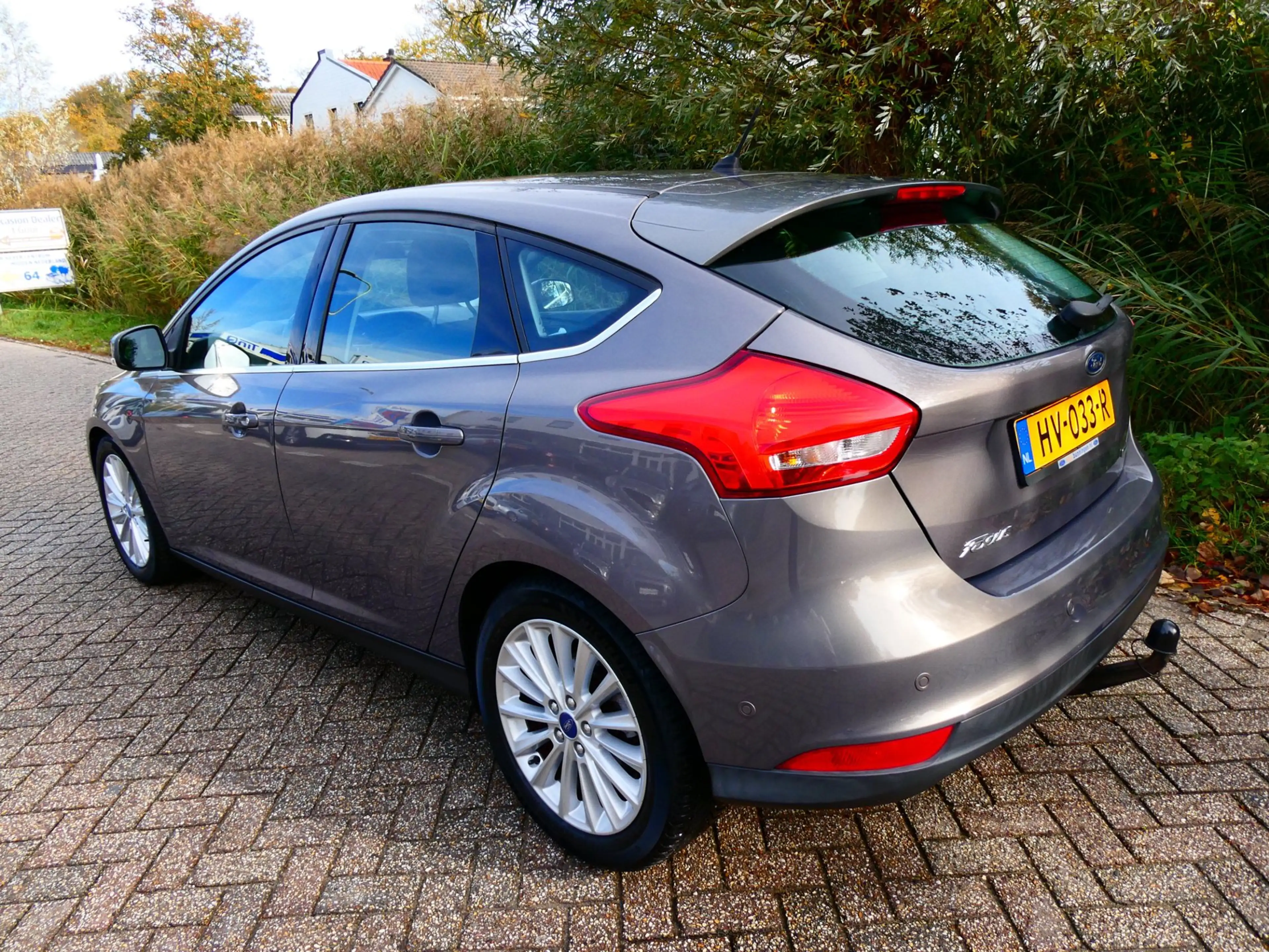 Ford Focus 1.5i 150pk Titanium Automaat Clima Navi Trekhaak 1 — photo 6