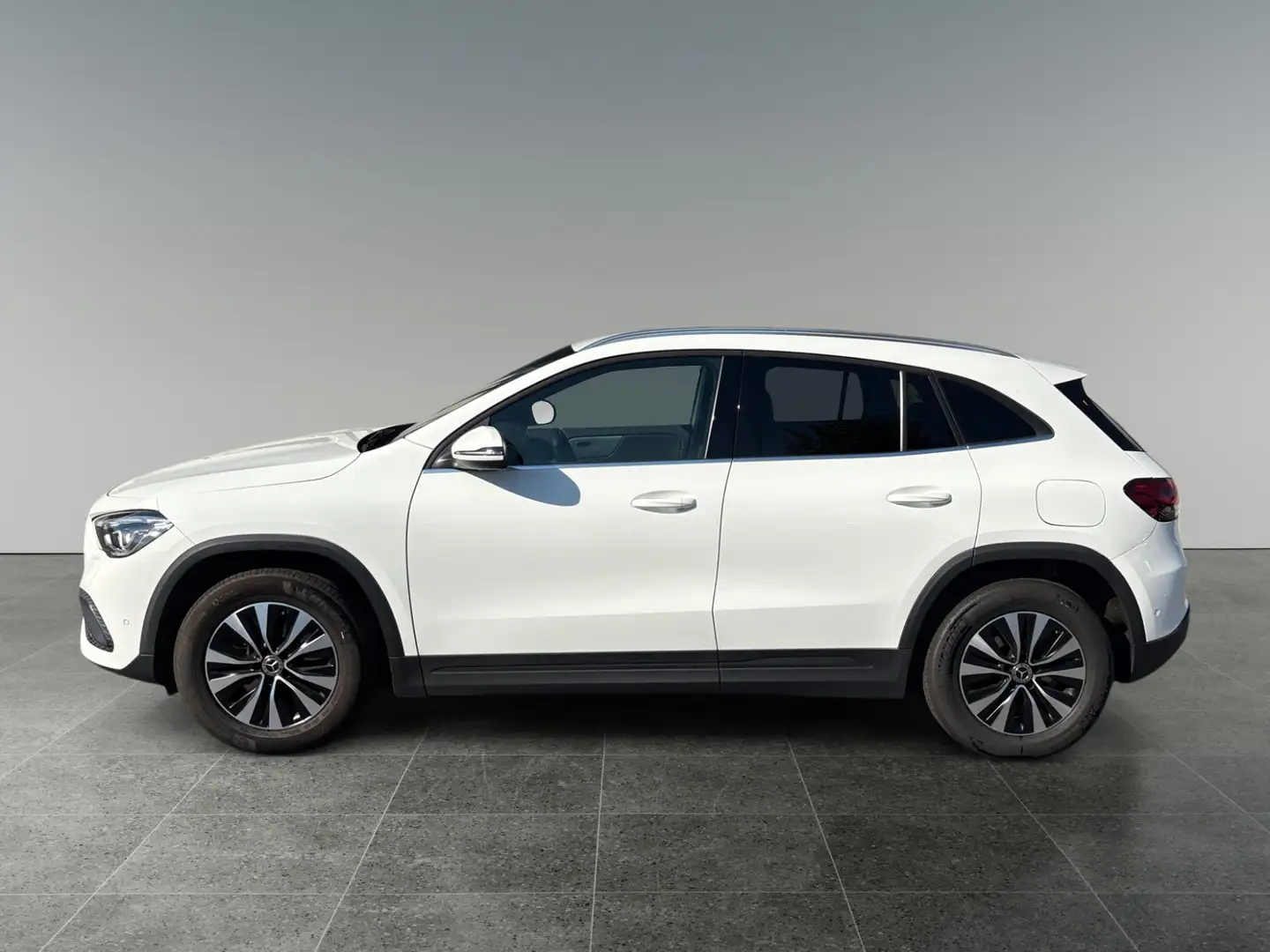 Mercedes-Benz GLA 200 GLA 200 d Atu. Weiß - 2