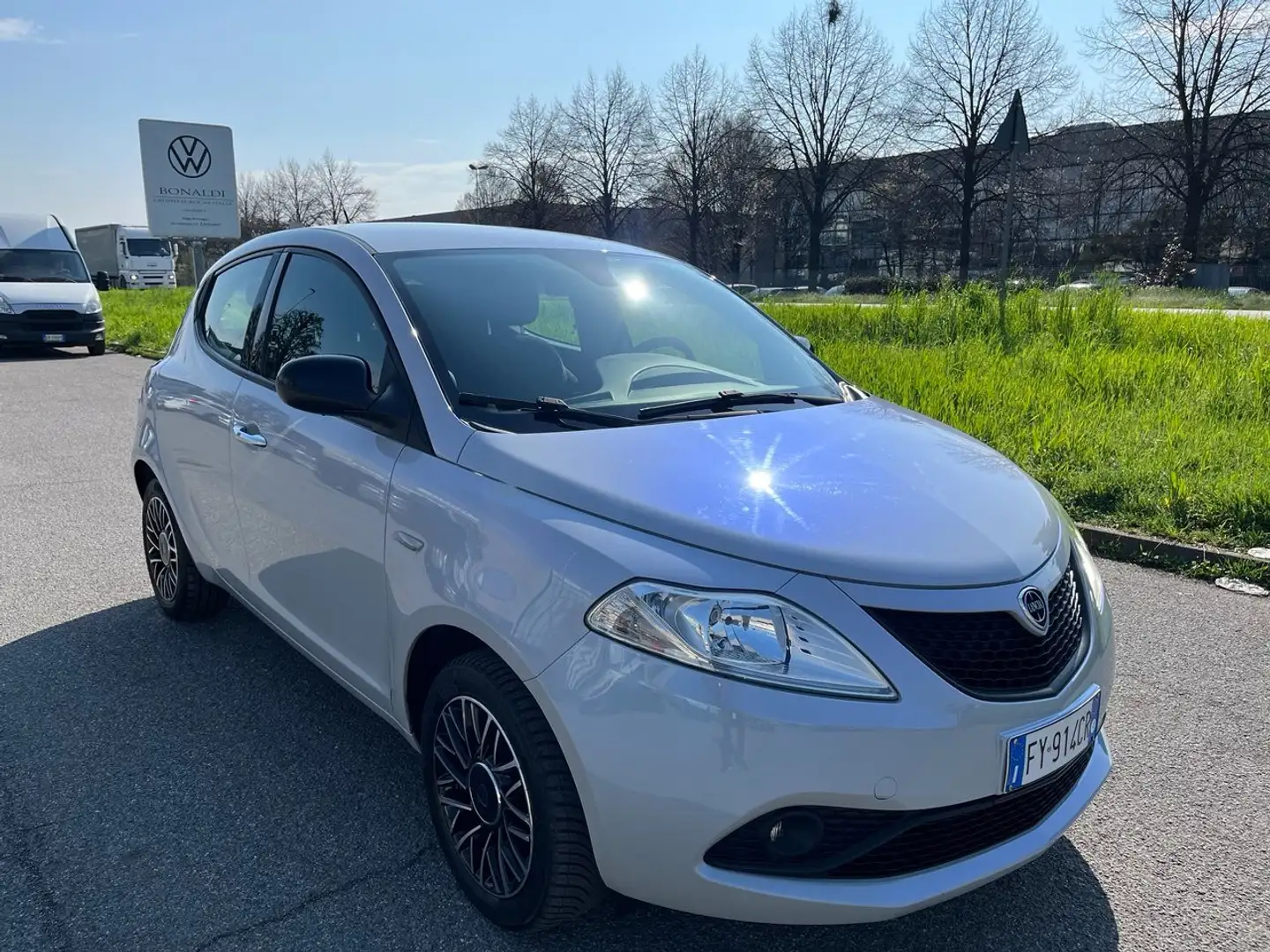 Lancia Ypsilon Ypsilon 1.2 **NEOPATENTATI** Blu/Azzurro - 2