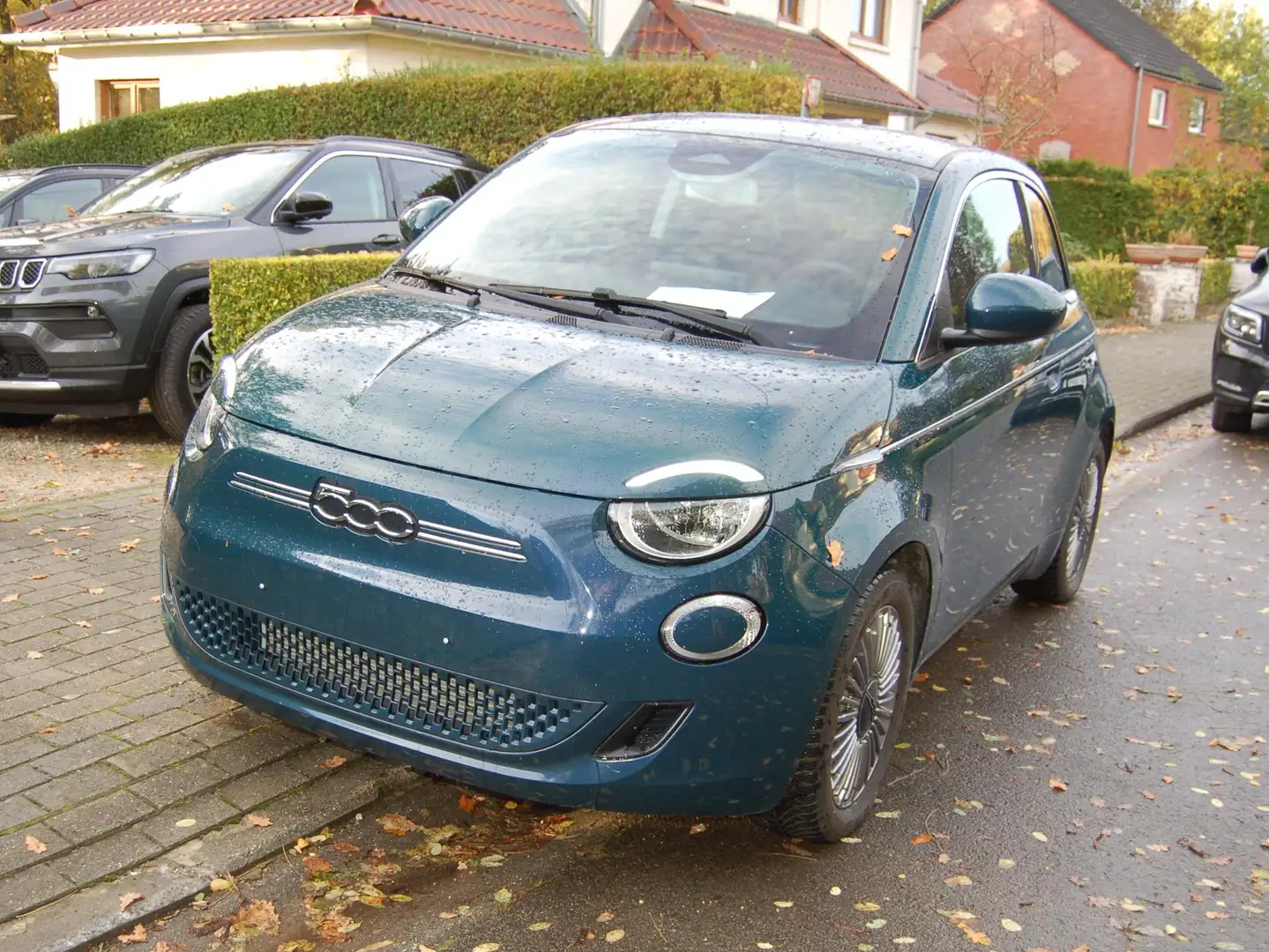 Fiat 500e 3+1 ELECTRIQUE JA AIRCO 320 KMS AUTO MOD 2024 Blauw - 2