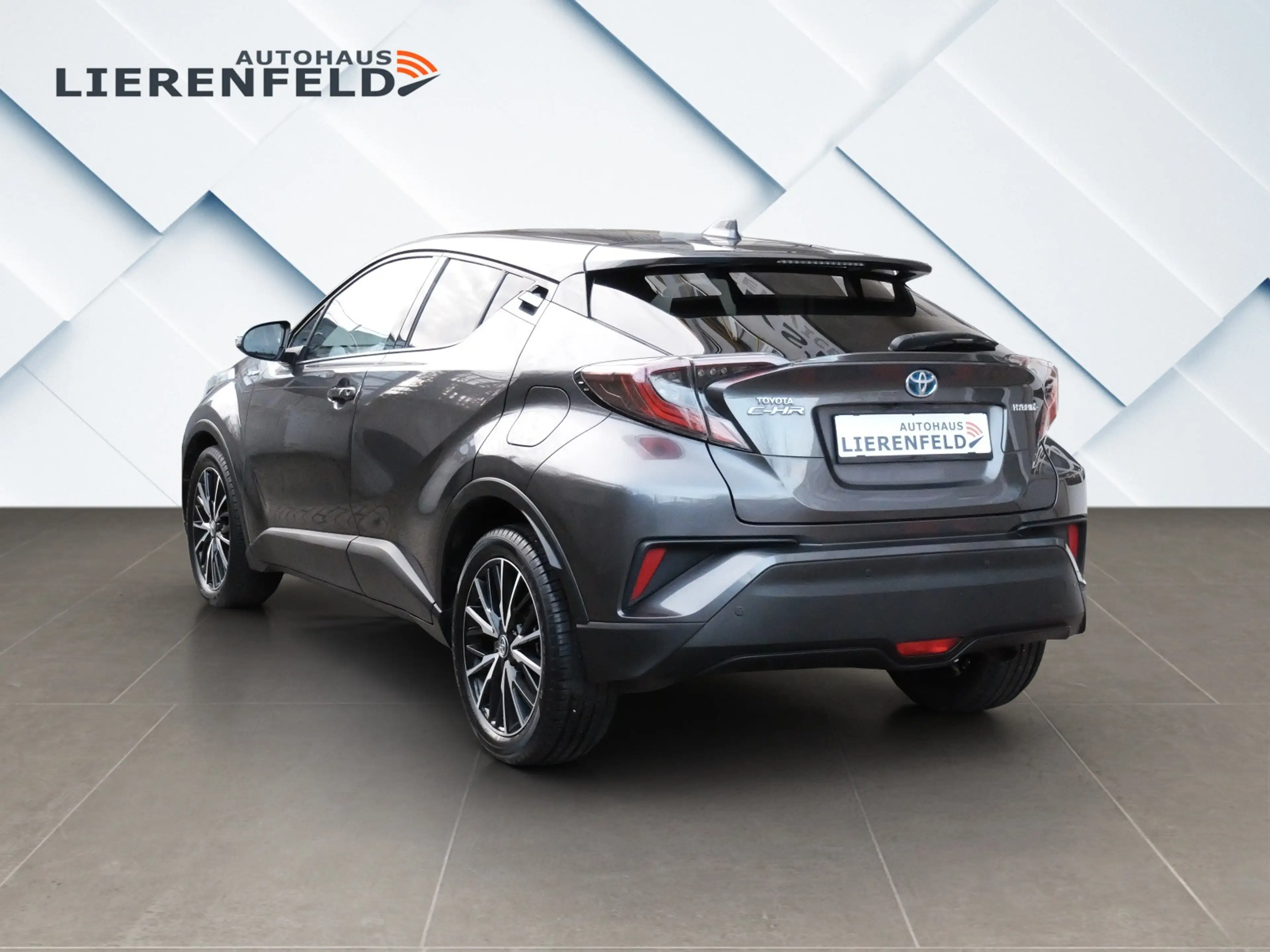Toyota C-HR+ Hybrid Lounge Mega Ausstattung — photo 4