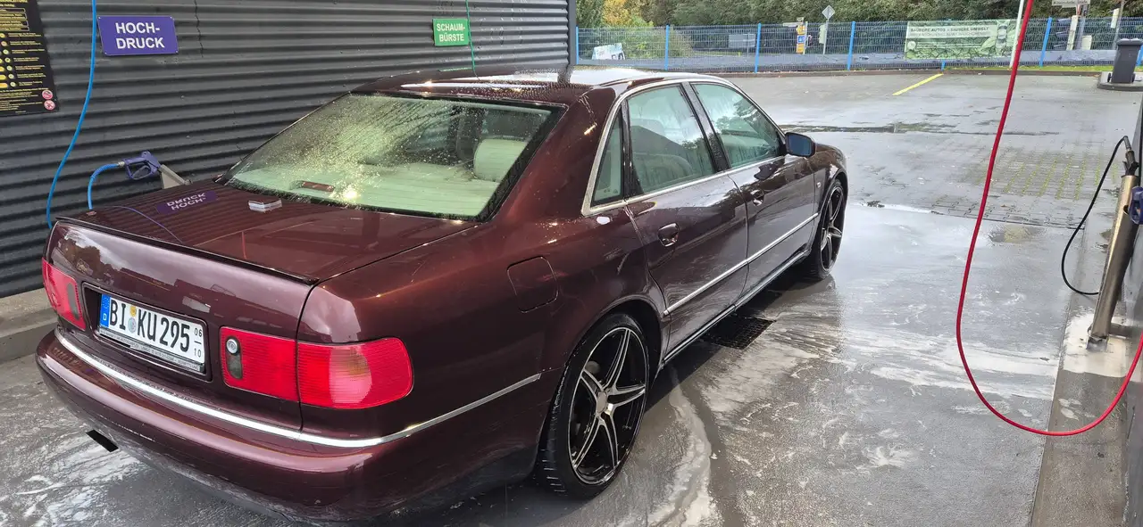 Audi A8 2.8, foto 2