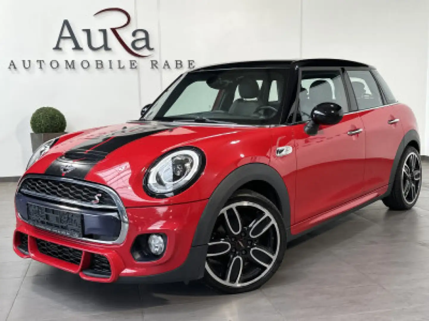 MINI Cooper S Aut. JCW NAV+LED+PANO+LEDER+18ZOLL+2HD Rouge - 1