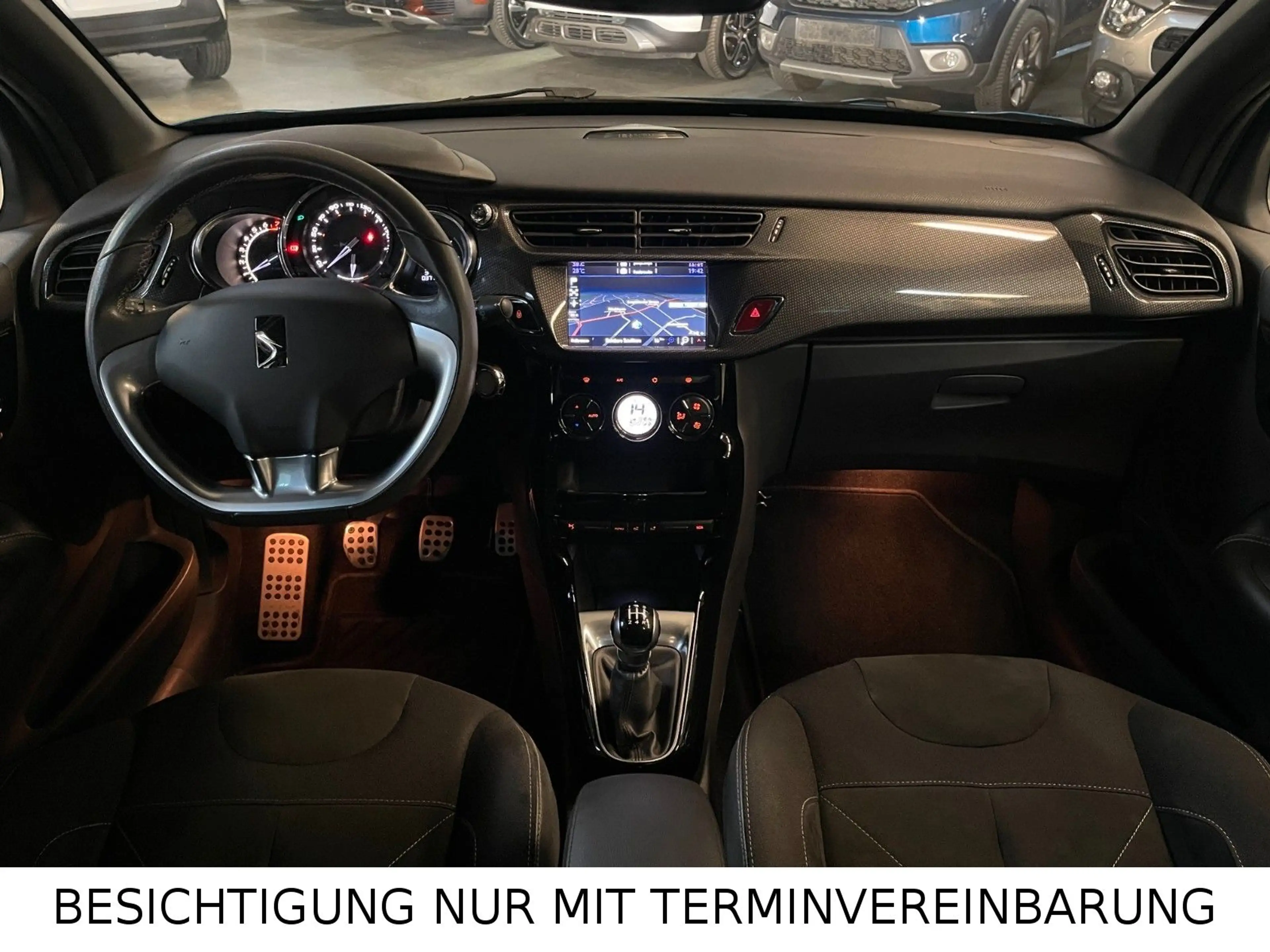 DS Automobiles DS 3 PureTech 82 So Chic CARPLAY NAVI LED KAMERA — photo 12