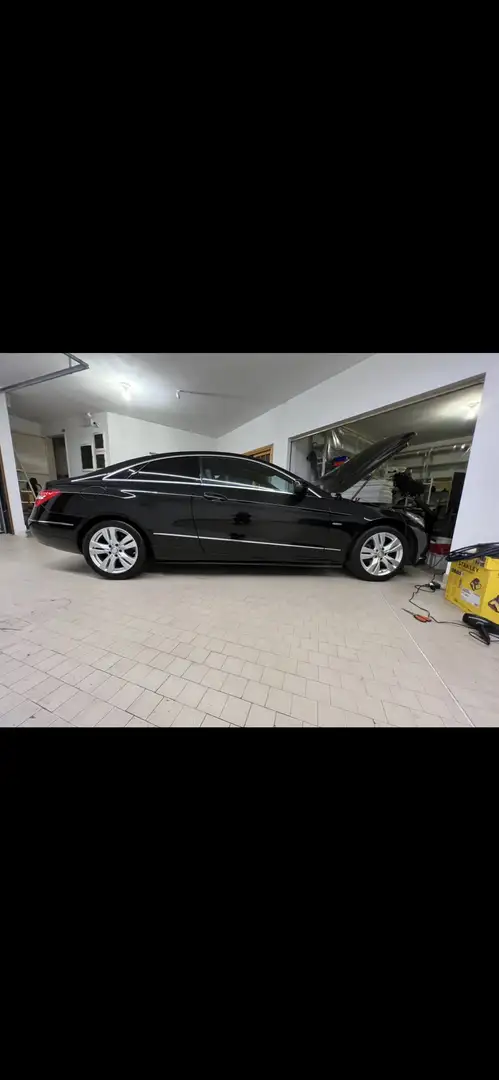 Mercedes-Benz E 220 Coupe cdi be Avantgarde - 2
