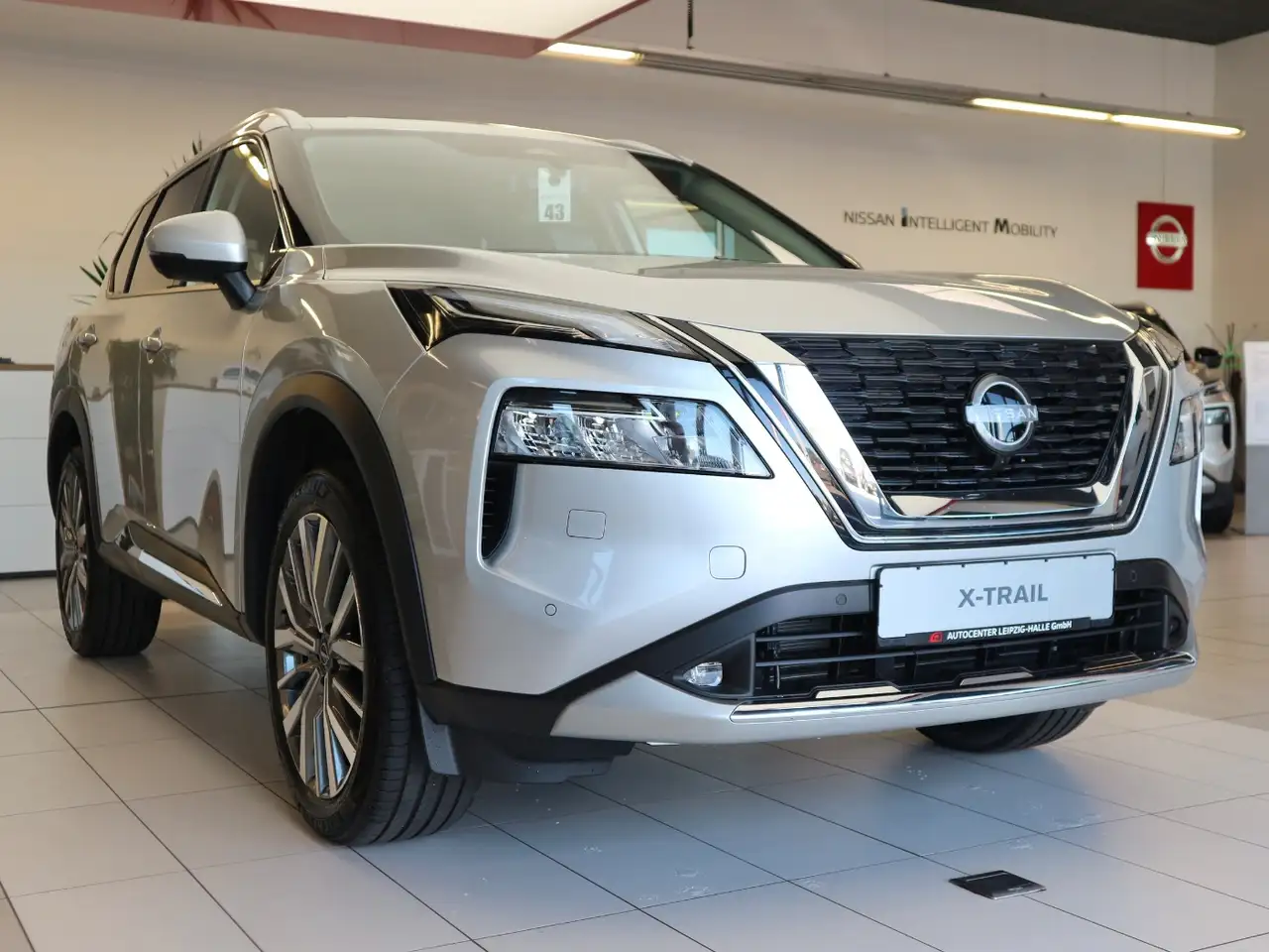 Nissan X-Trail TEKNA 1.5 VC-T e-POWER e-4ORCE ACC+LED 4