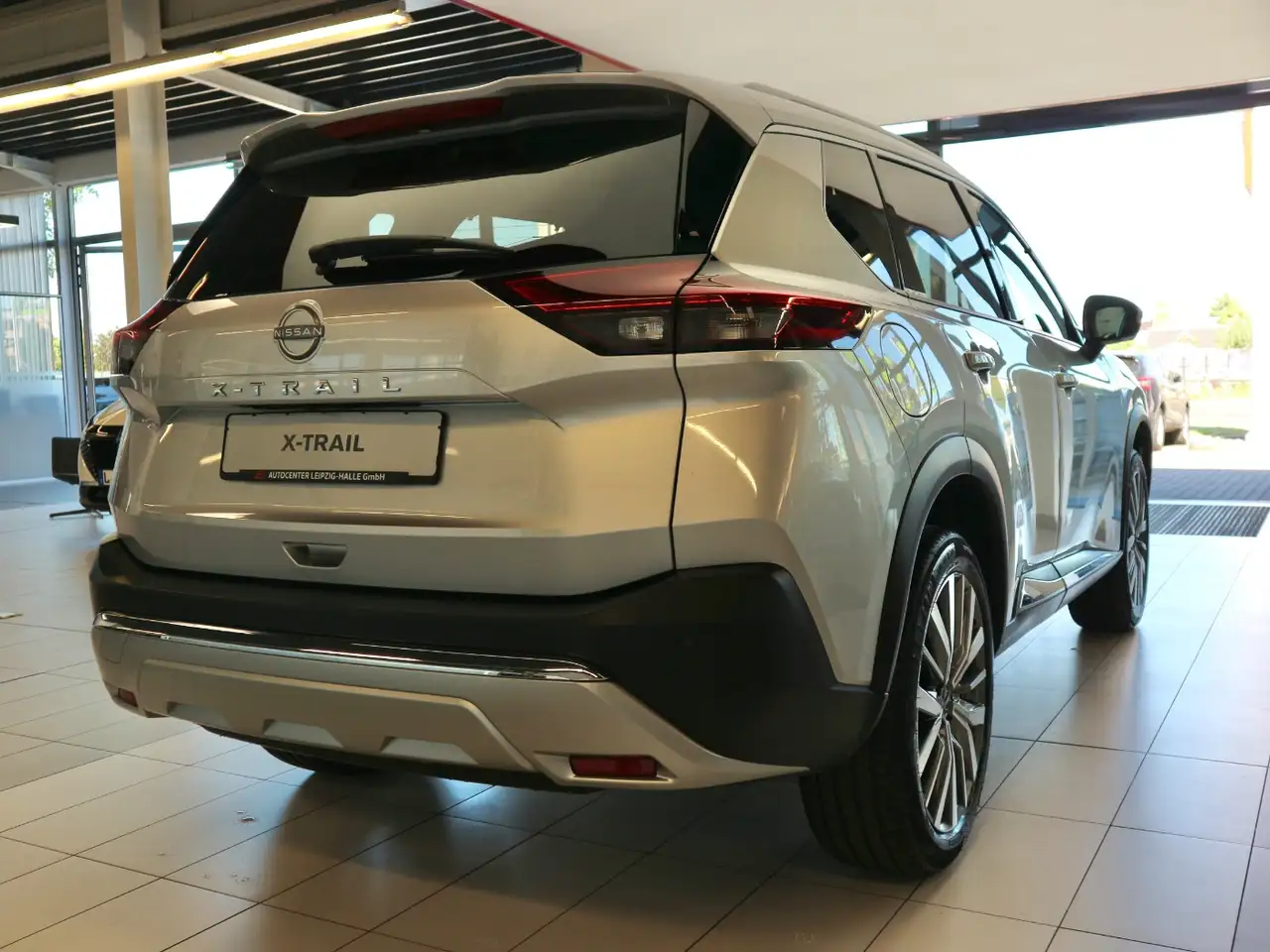 Nissan X-Trail TEKNA 1.5 VC-T e-POWER e-4ORCE ACC+LED 7