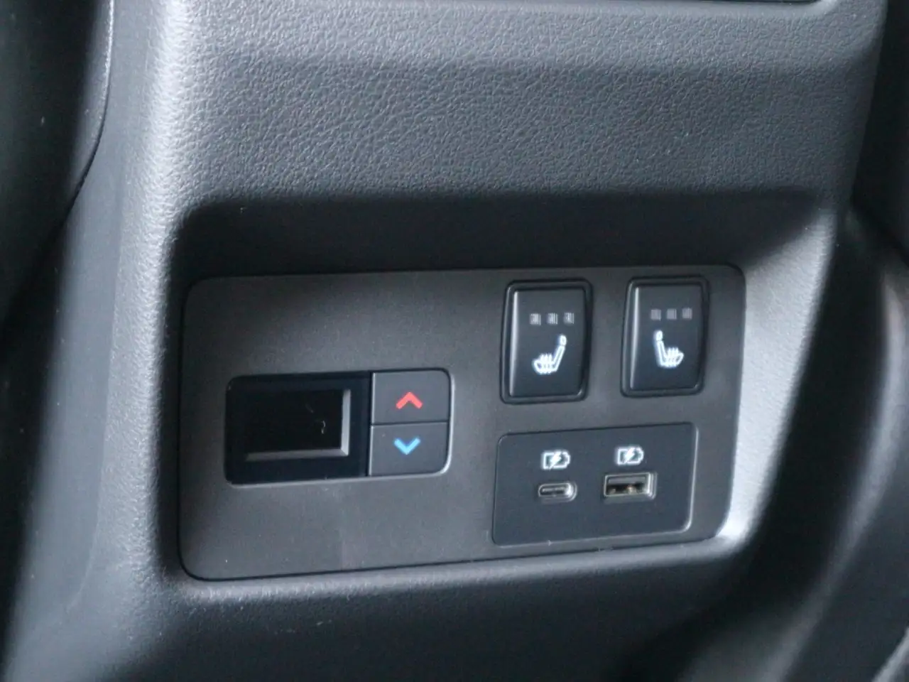Nissan X-Trail TEKNA 1.5 VC-T e-POWER e-4ORCE ACC+LED 16