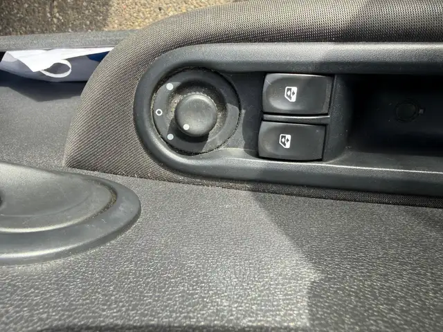 Renault Clio view 20