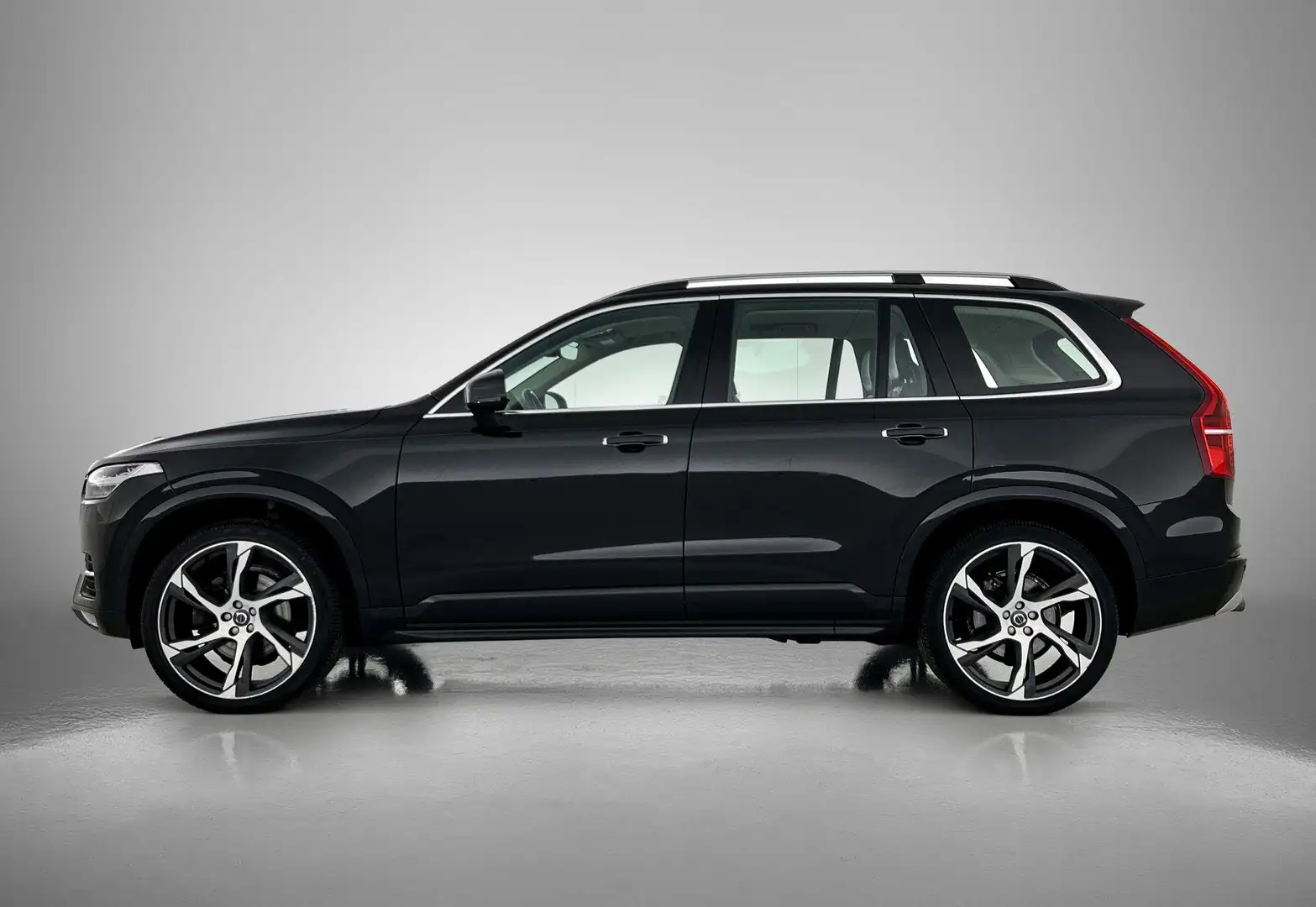 Volvo XC90 2.0 T5 AWD Inscription | 7-ZITS | LEER | CAMERA | Zwart - 2