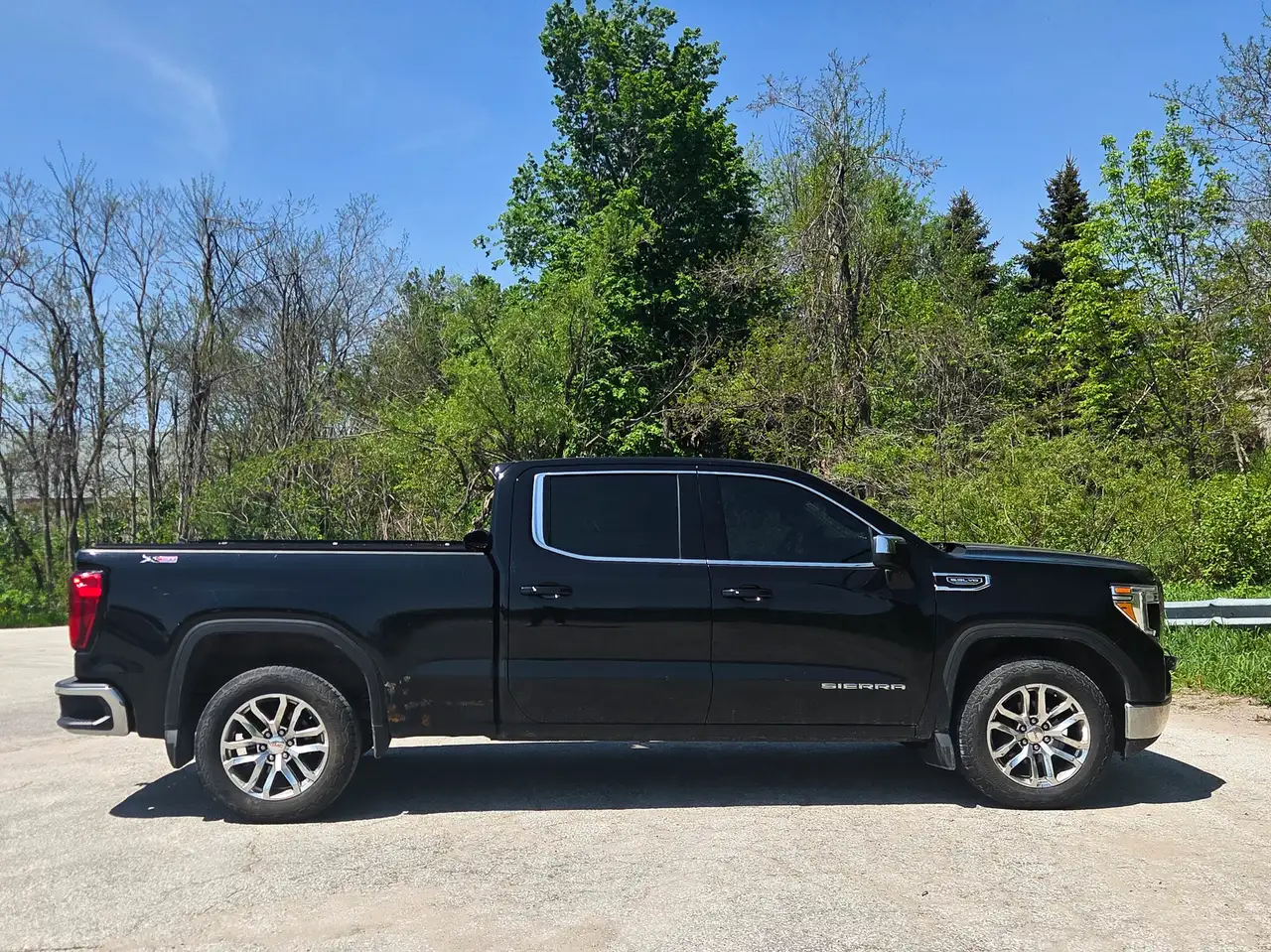 GMC Sierra 1500 снимка GMC Sierra 1500