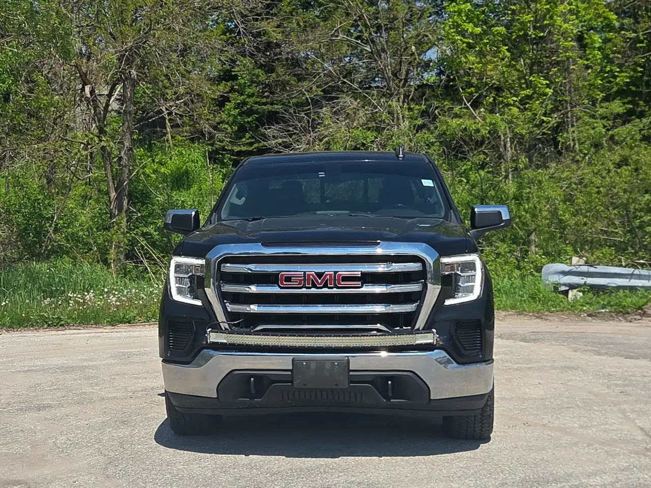 GMC Sierra 1500 снимка GMC Sierra 1500