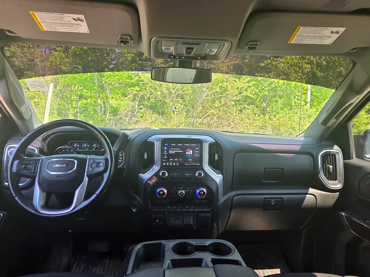 GMC Sierra 1500 снимка GMC Sierra 1500