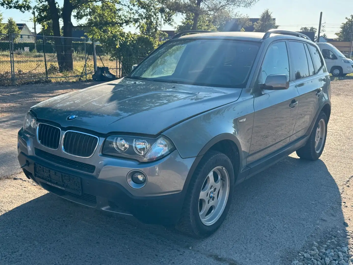 BMW X3 xDrive 20d*Automatik*Klima*NO START* Gris - 1