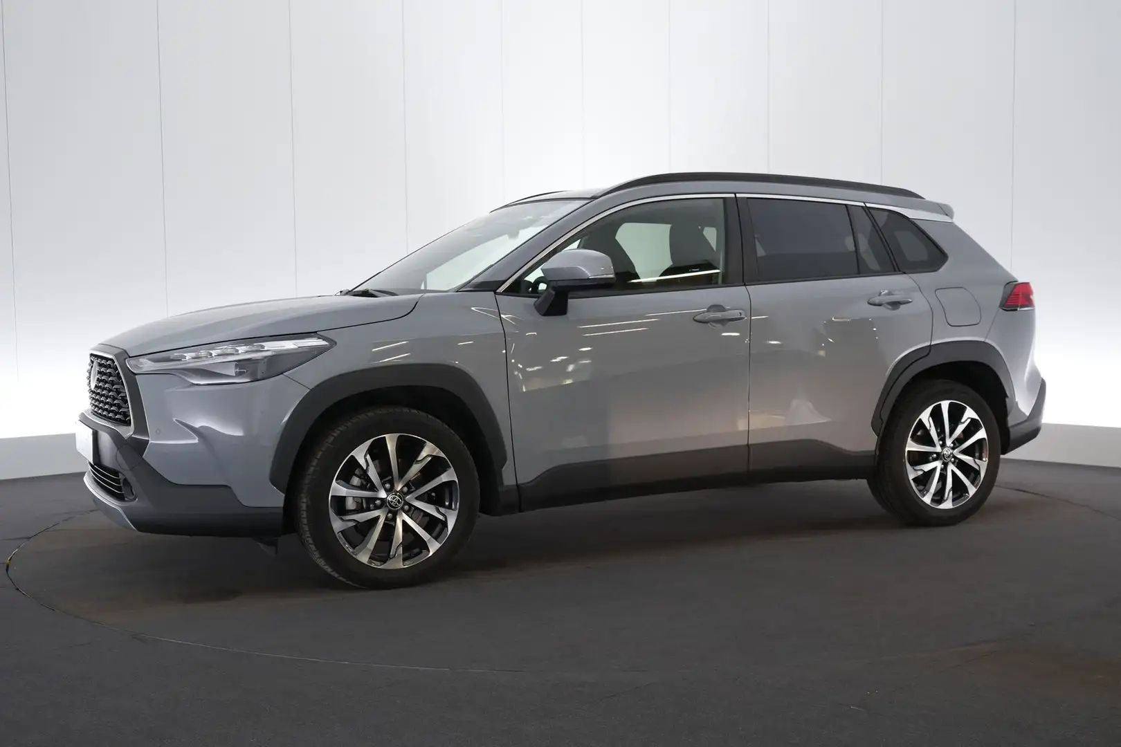 Toyota Corolla Cross 2.0 HEV Style E-CVT LED GPS PDC CAM Pano Keyless V Gris - 2