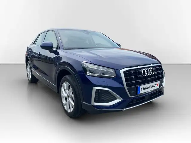 Audi Q2 view 5