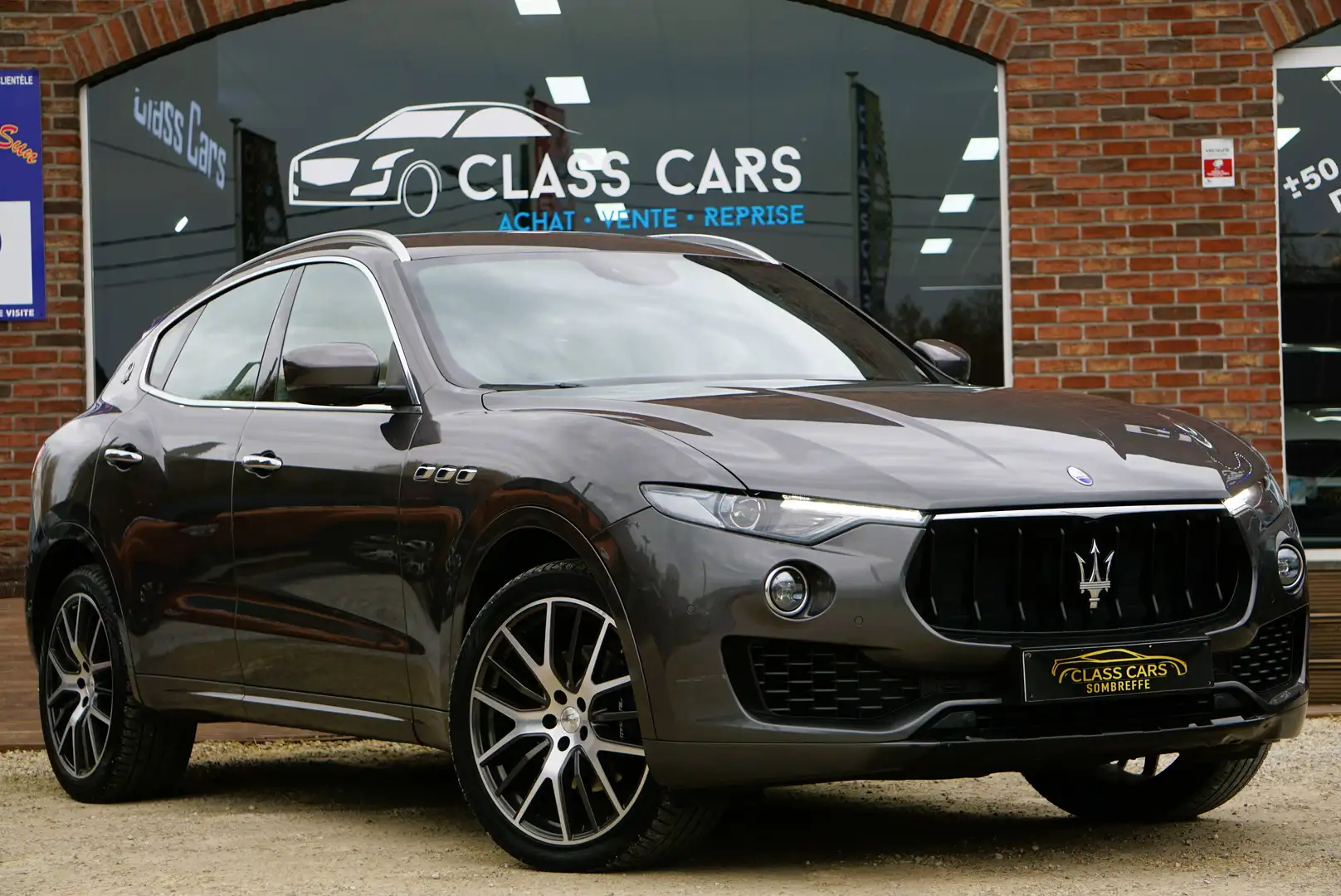 Maserati Levante 3.0 V6 Turbo HISTORIQUE MASERATI ETAT SHOW-ROOM Gris - 2