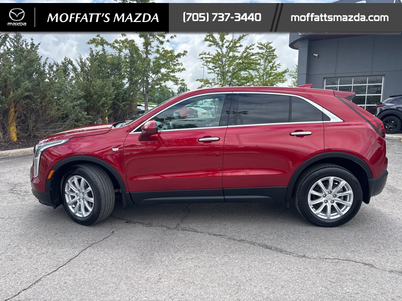 2022 Cadillac XT4 Luxury AWD  Low Mileage - AWD — снимка 1