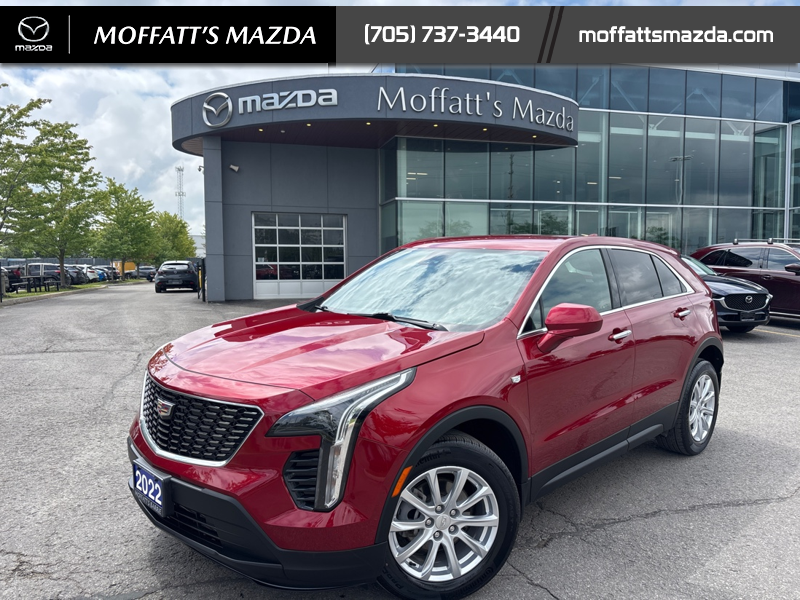 2022 Cadillac XT4 Luxury AWD  Low Mileage - AWD