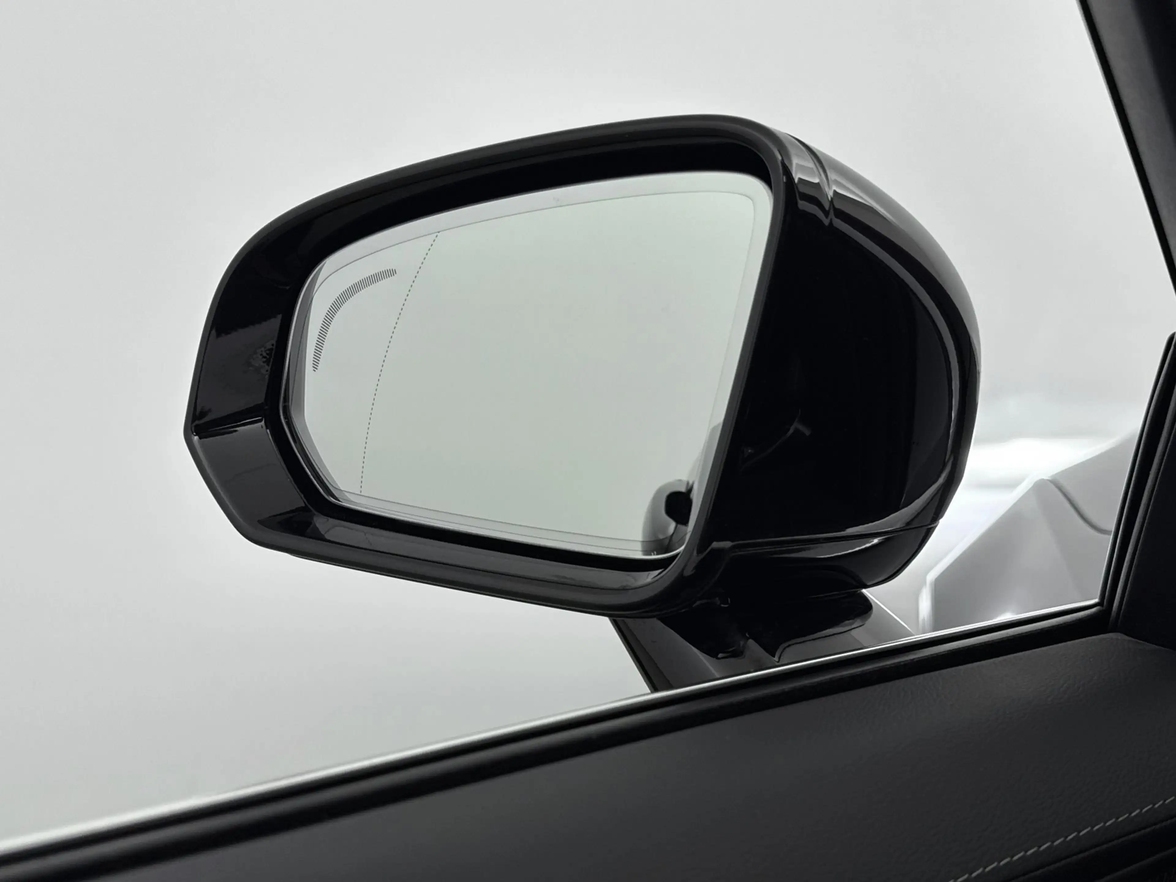Volvo V90 2.0 T8 AWD Inscription | Trekhaak | PDC V+A en 360 — photo 20