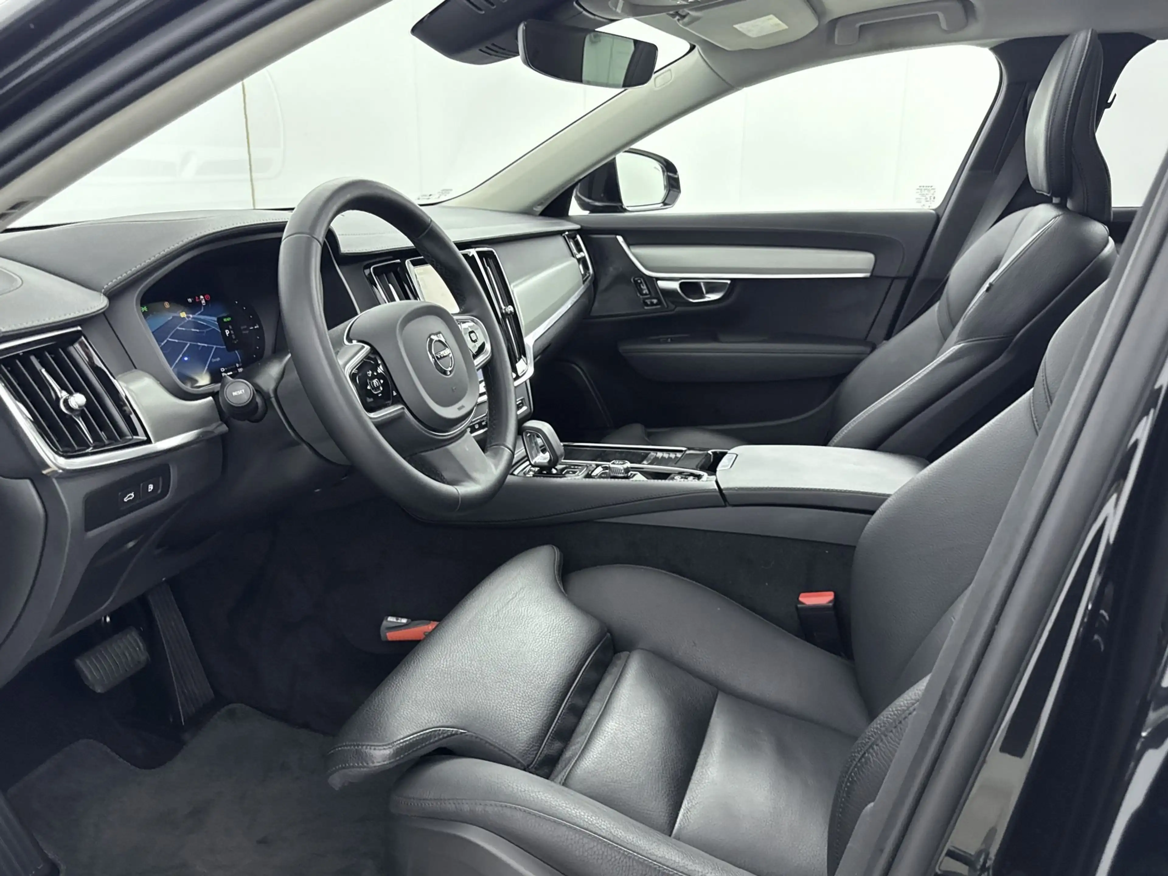 Volvo V90 2.0 T8 AWD Inscription | Trekhaak | PDC V+A en 360 — photo 26