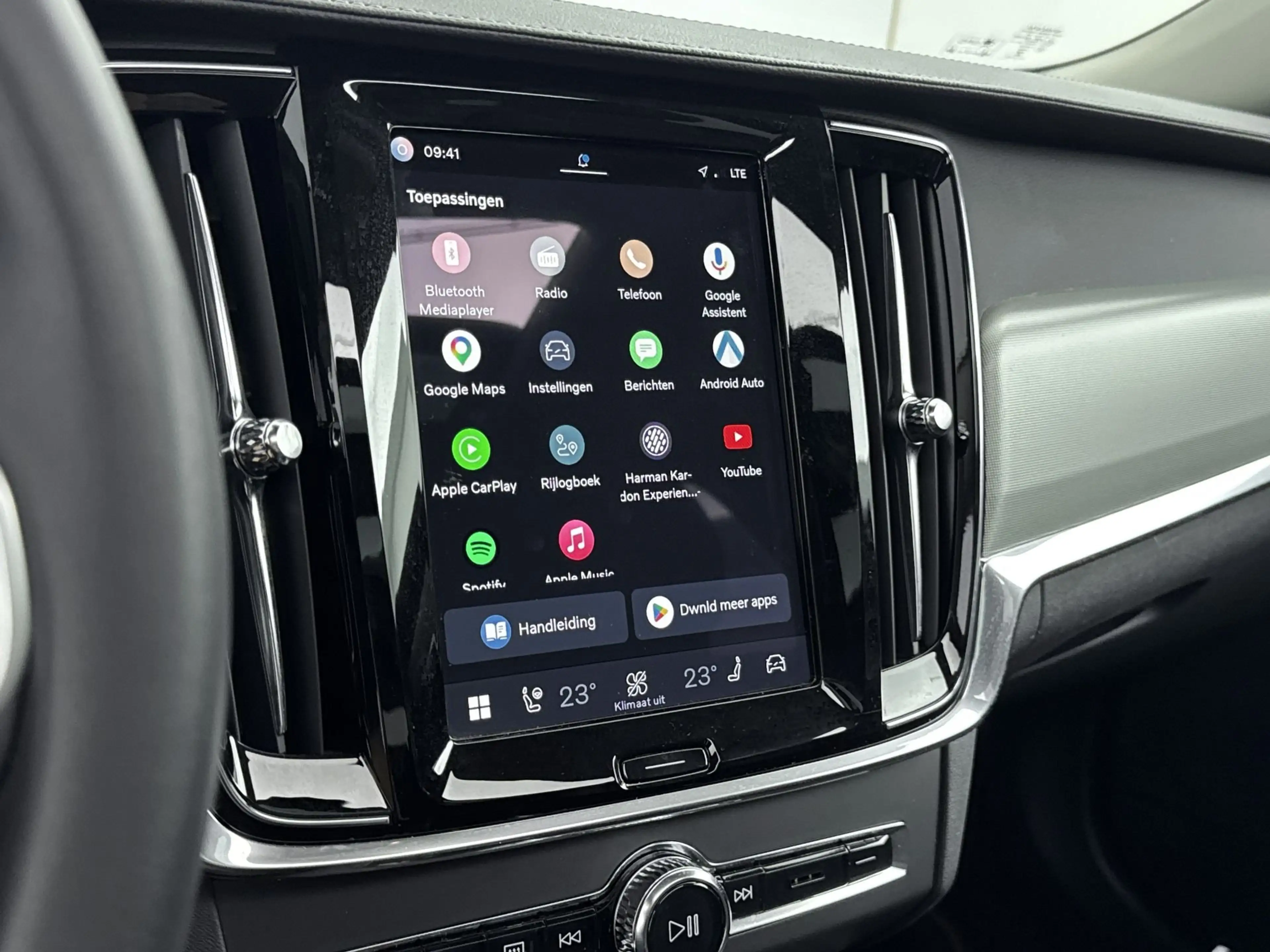 Volvo V90 2.0 T8 AWD Inscription | Trekhaak | PDC V+A en 360 — photo 18