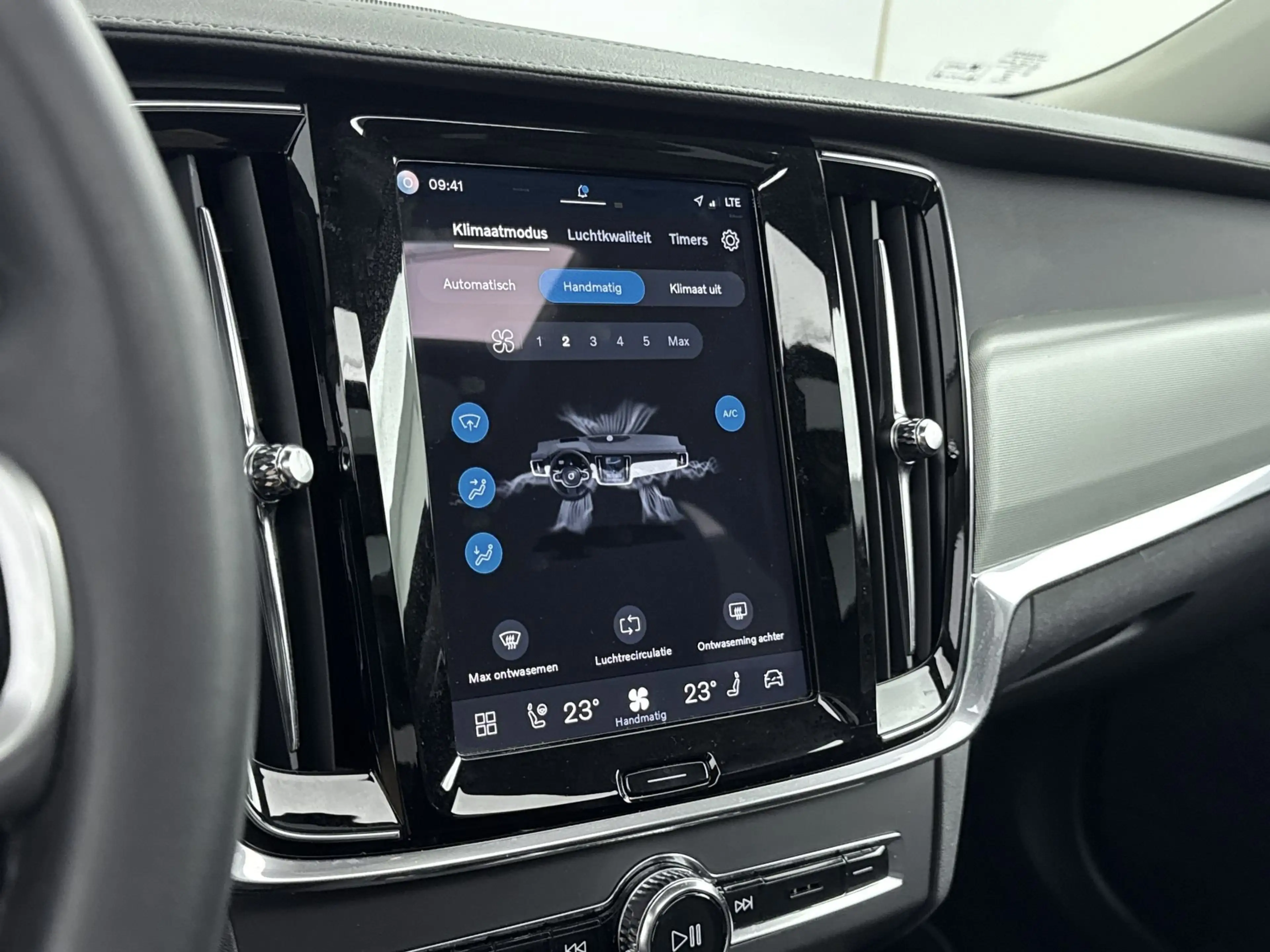 Volvo V90 2.0 T8 AWD Inscription | Trekhaak | PDC V+A en 360 — photo 35