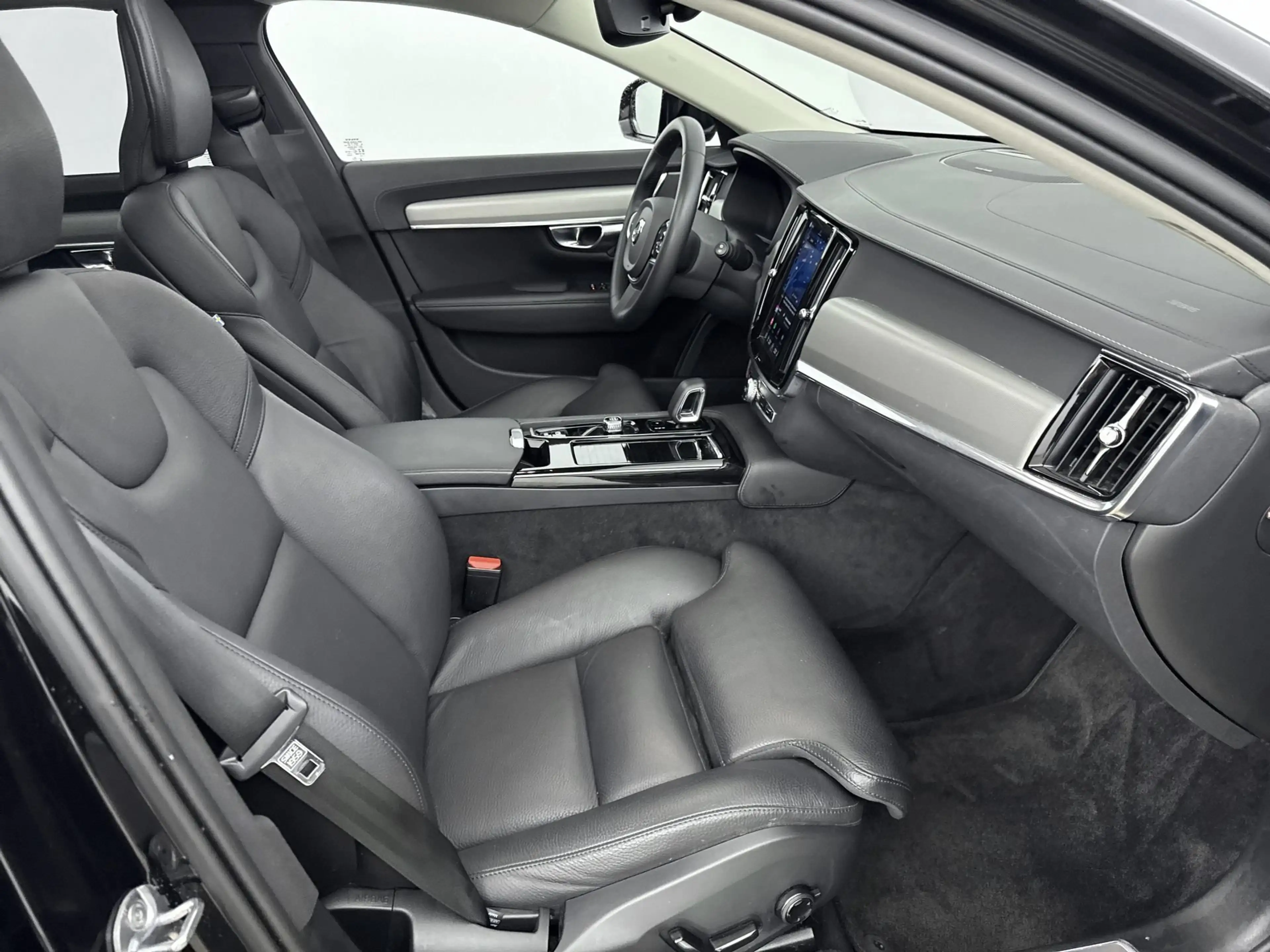 Volvo V90 2.0 T8 AWD Inscription | Trekhaak | PDC V+A en 360 — photo 34