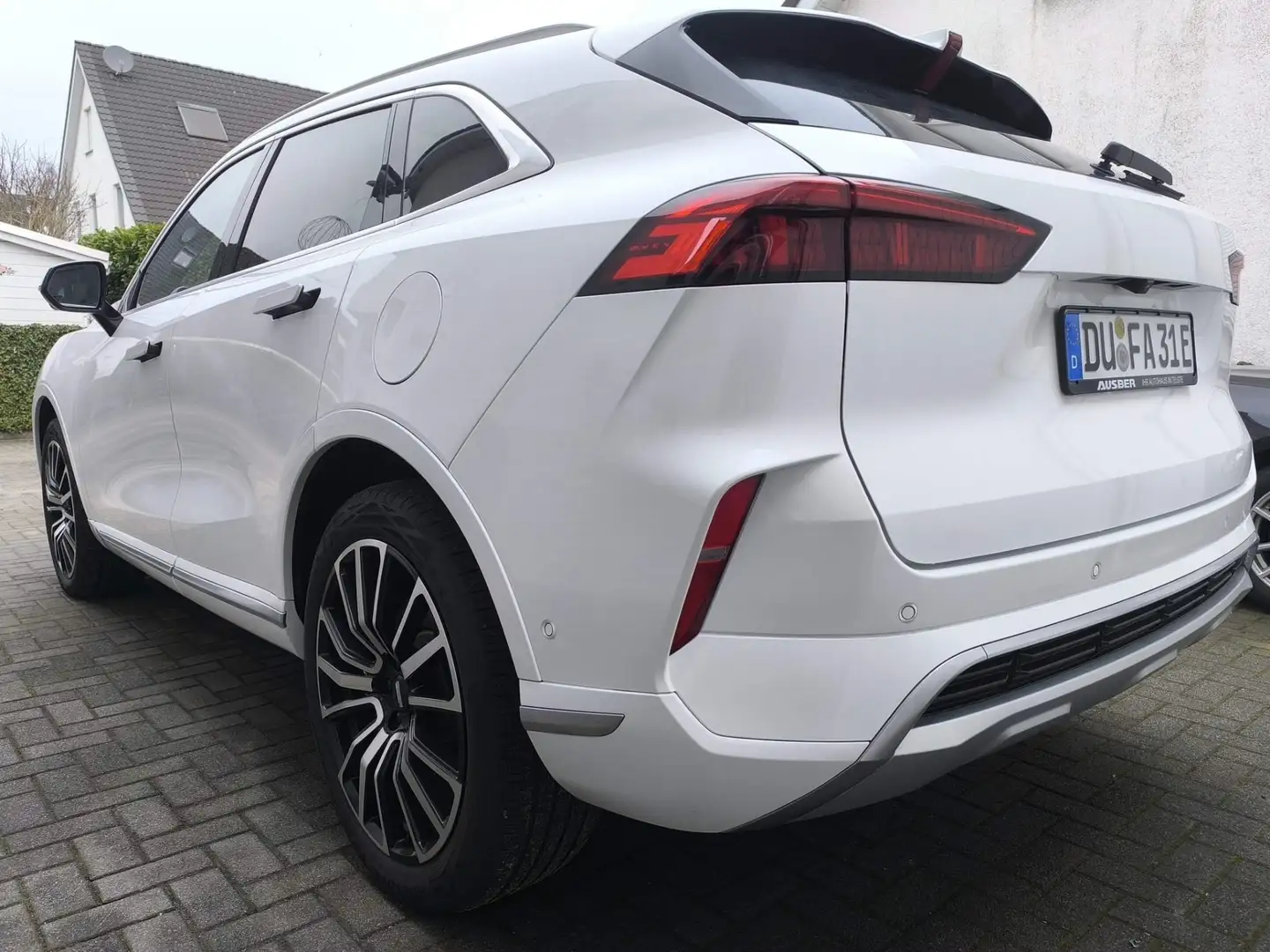 GWM WEY 05 Luxury AWD 3 Motoren 476 PS - 150 km elektrisch - 2
