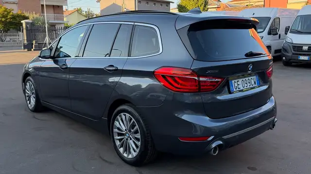 BMW 2 Series view 7
