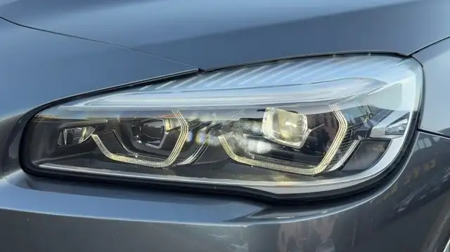 BMW 2 Series view 5