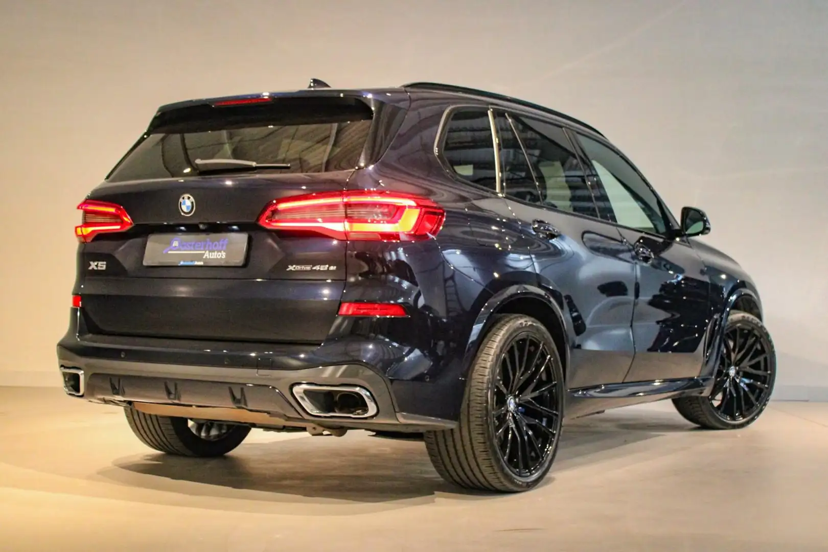 BMW X5 xDrive45e High Executive PANO | M SPORT | LUCHT Negro - 2
