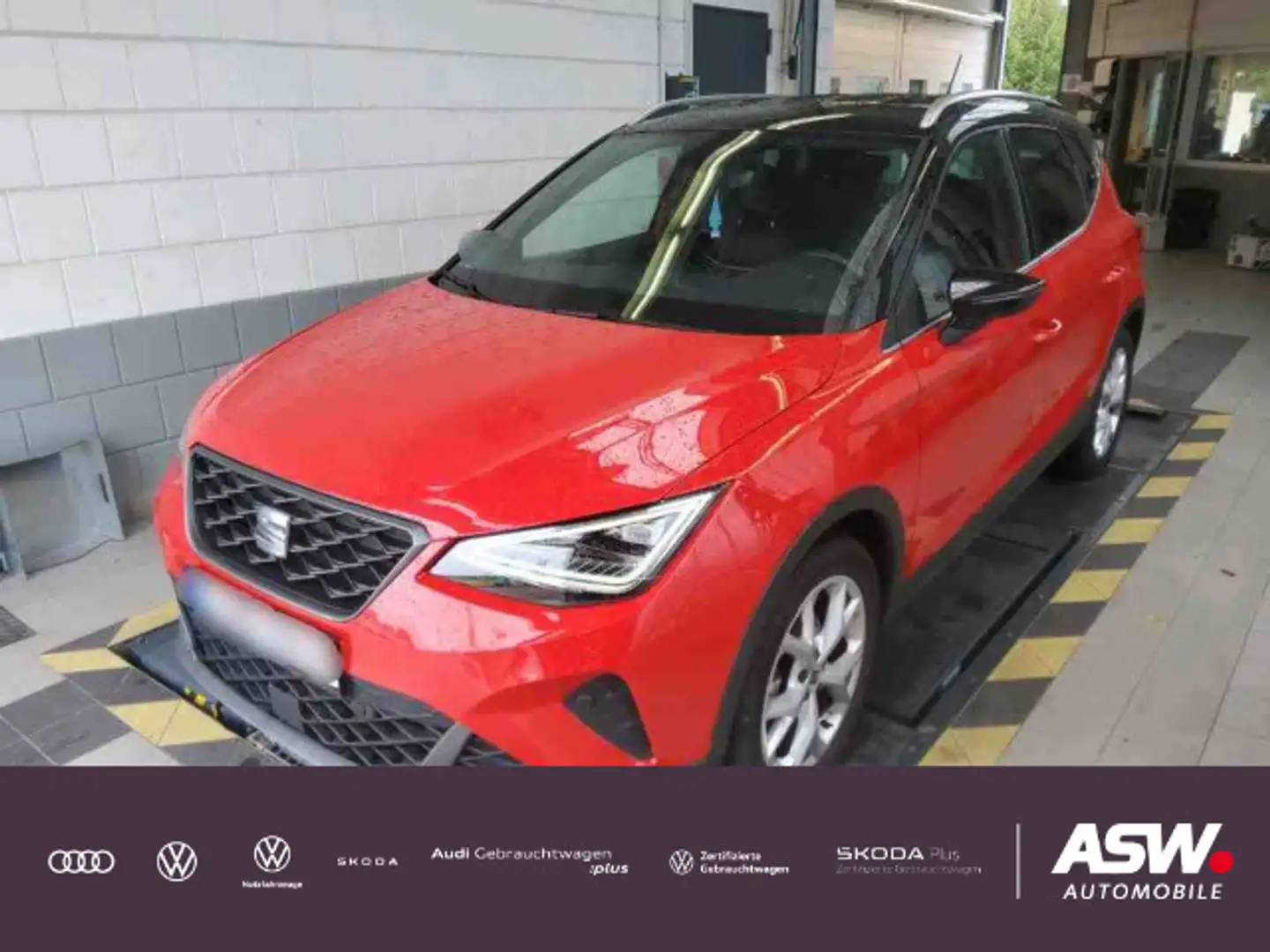 SEAT Arona FR-Line 1.0 TSI LED Navi RFK ACC Full Link Rot - 1