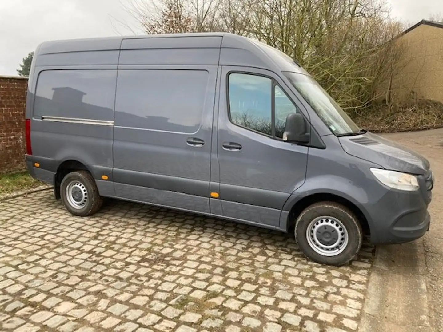 Mercedes-Benz Sprinter 316 2.1 CDI L2H1 RWD Func.7G-tronic Plus Grijs - 2