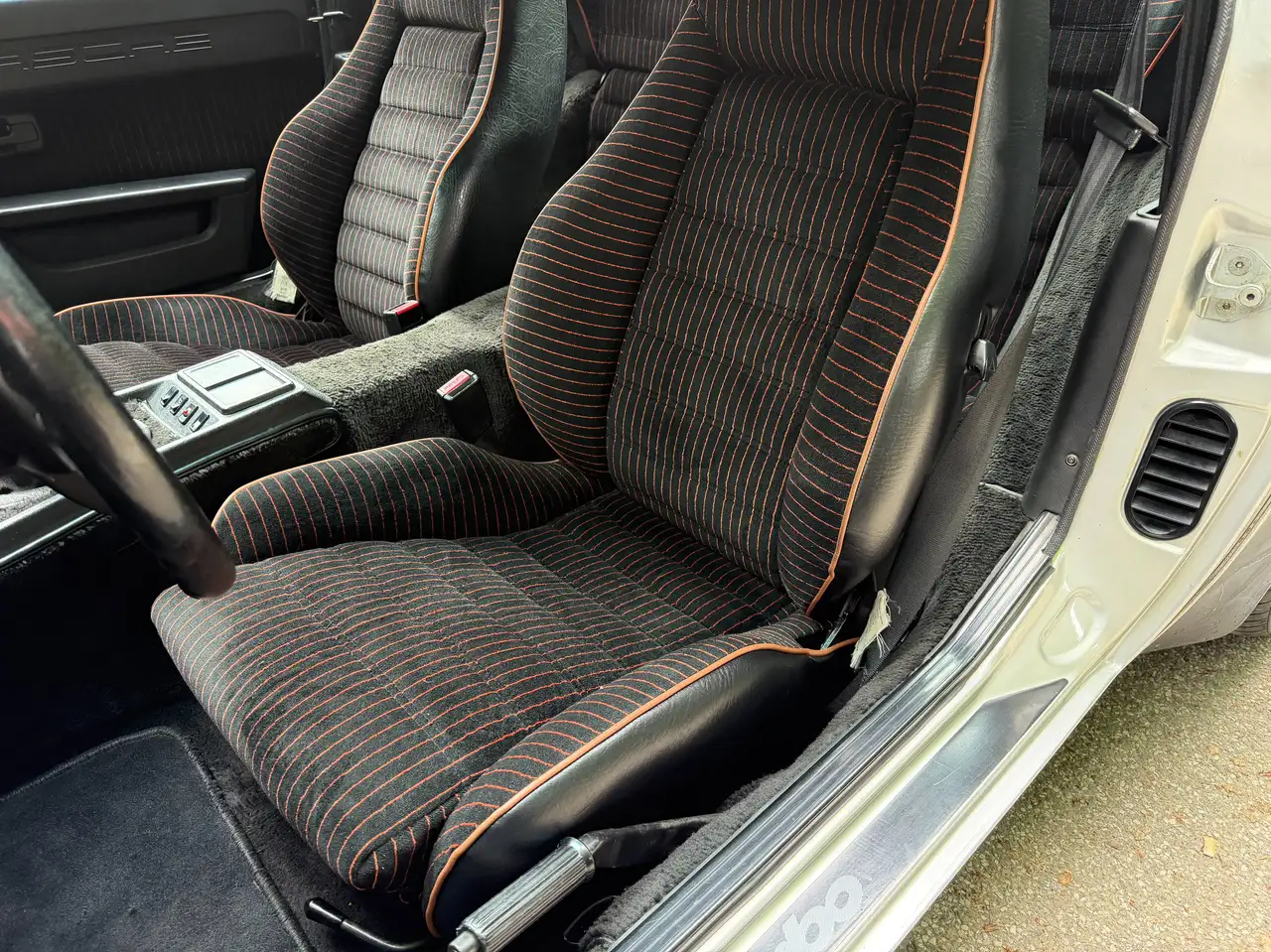 Porsche 924 CARRERA GT, foto 12
