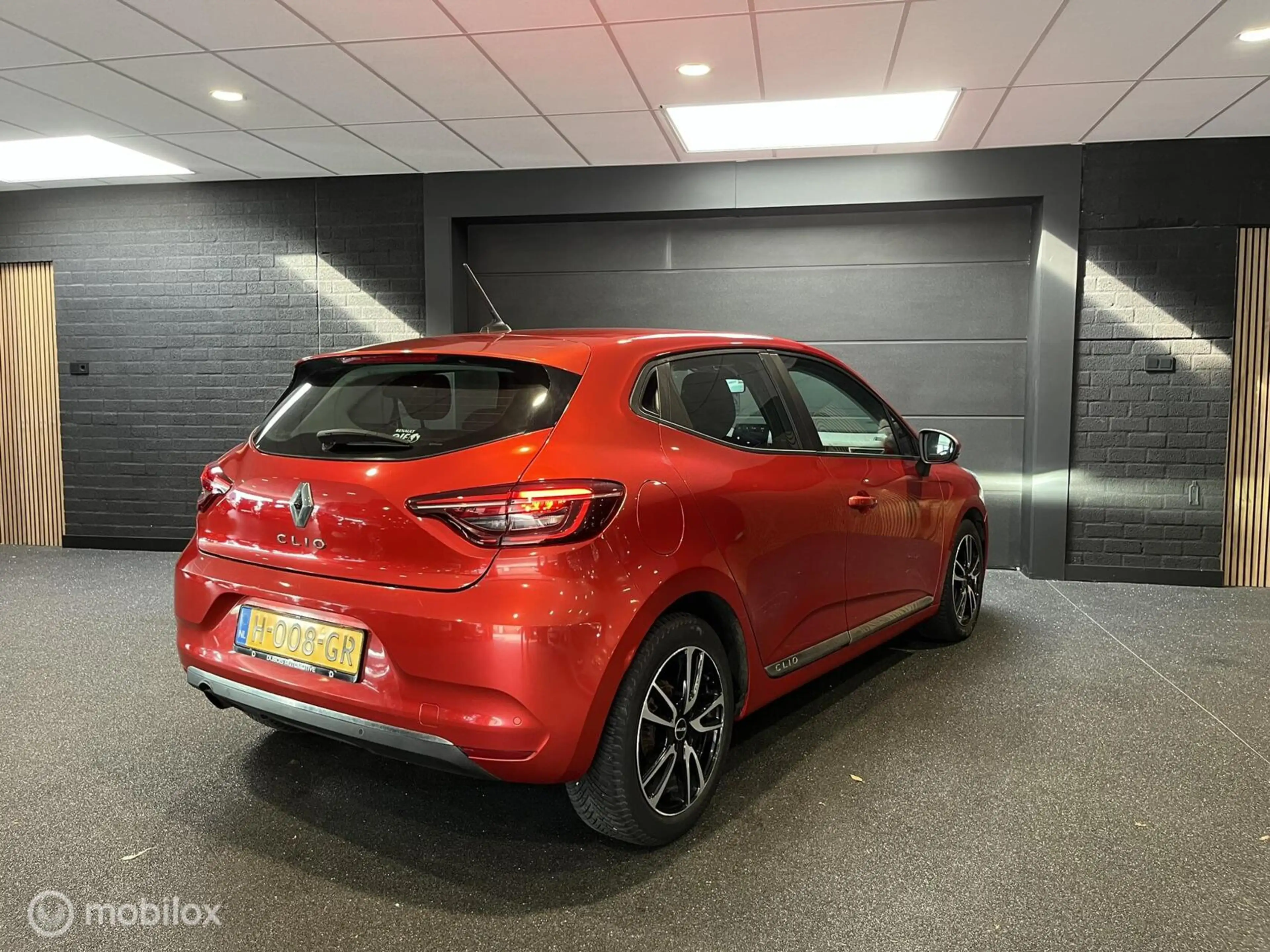 Renault Clio 1.0 TCe Int.|Carplay|Navi|Camera|Climate|Cruise — photo 10