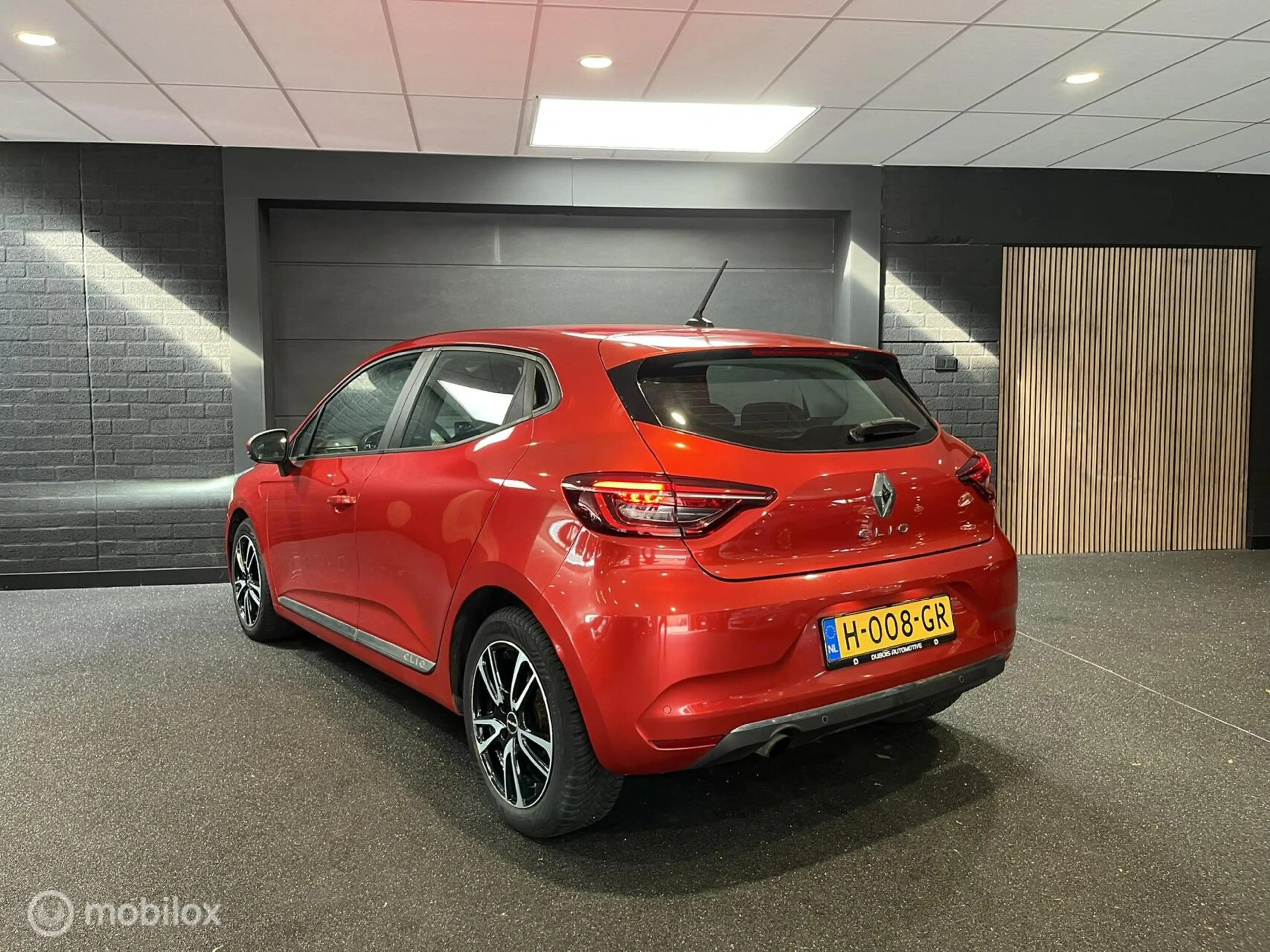 Renault Clio 1.0 TCe Int.|Carplay|Navi|Camera|Climate|Cruise — photo 6