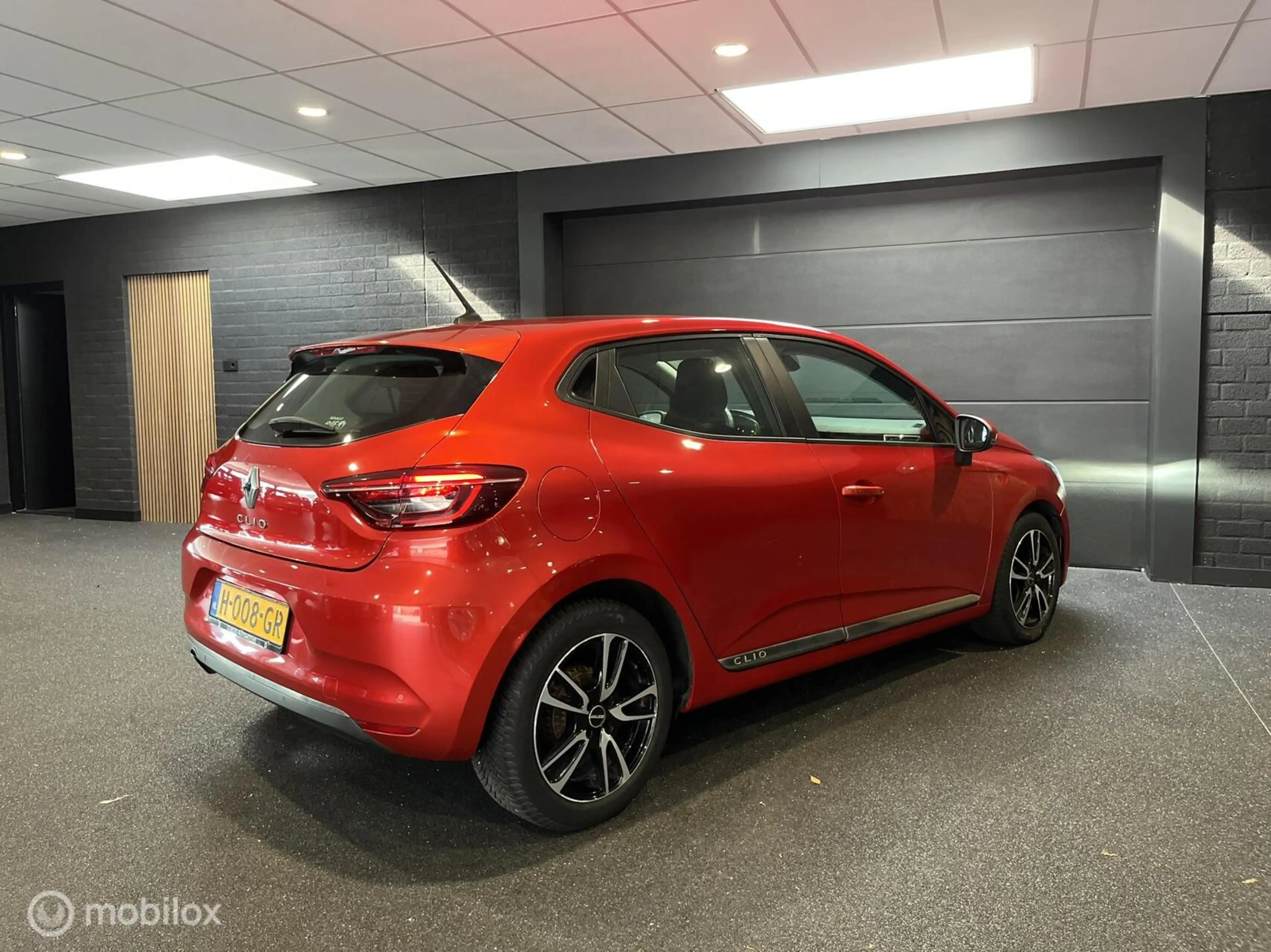 Renault Clio 1.0 TCe Int.|Carplay|Navi|Camera|Climate|Cruise — photo 9