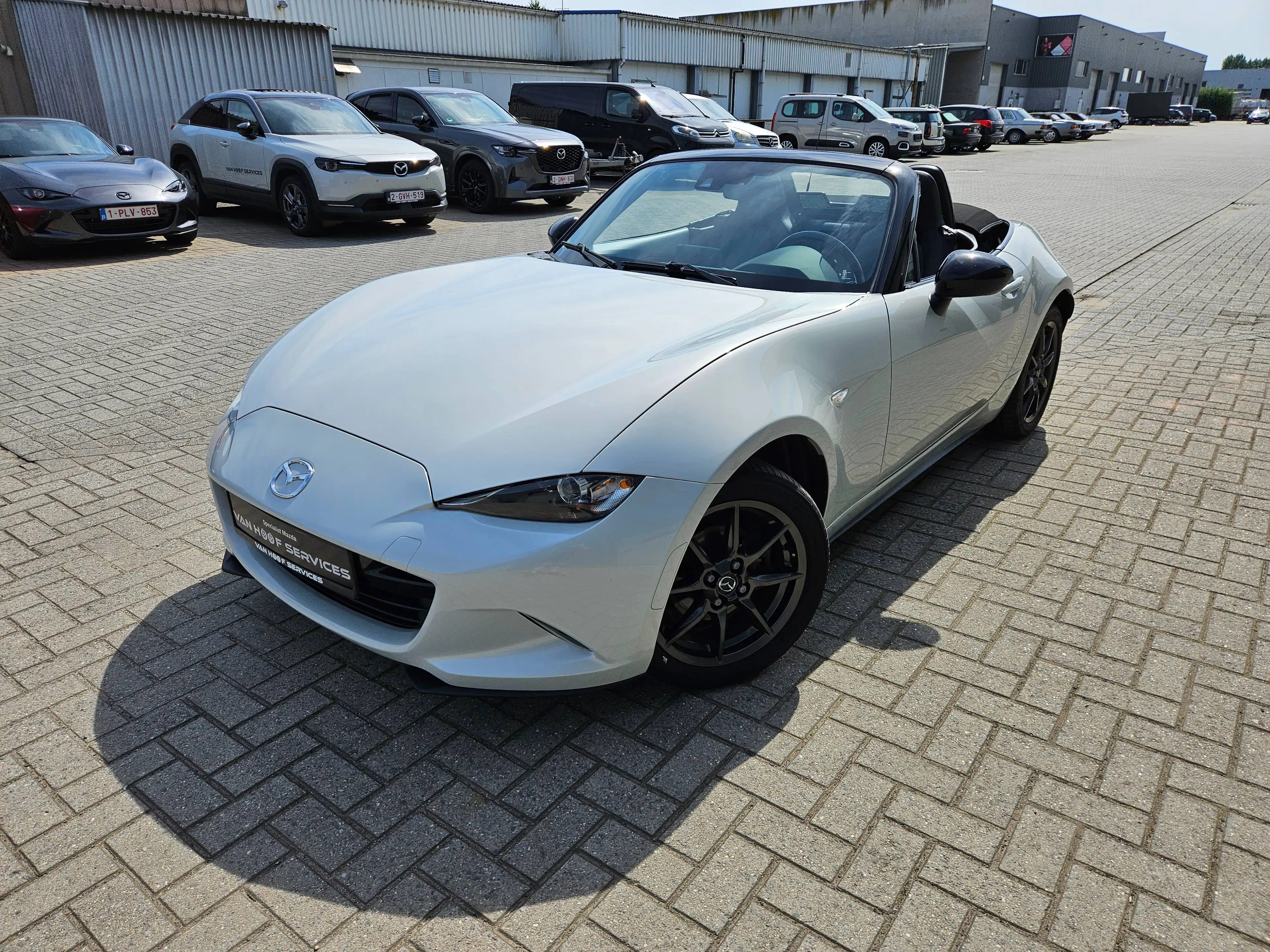 Mazda MX-5 MX-5 1.5i Skyactiv-G — photo 15