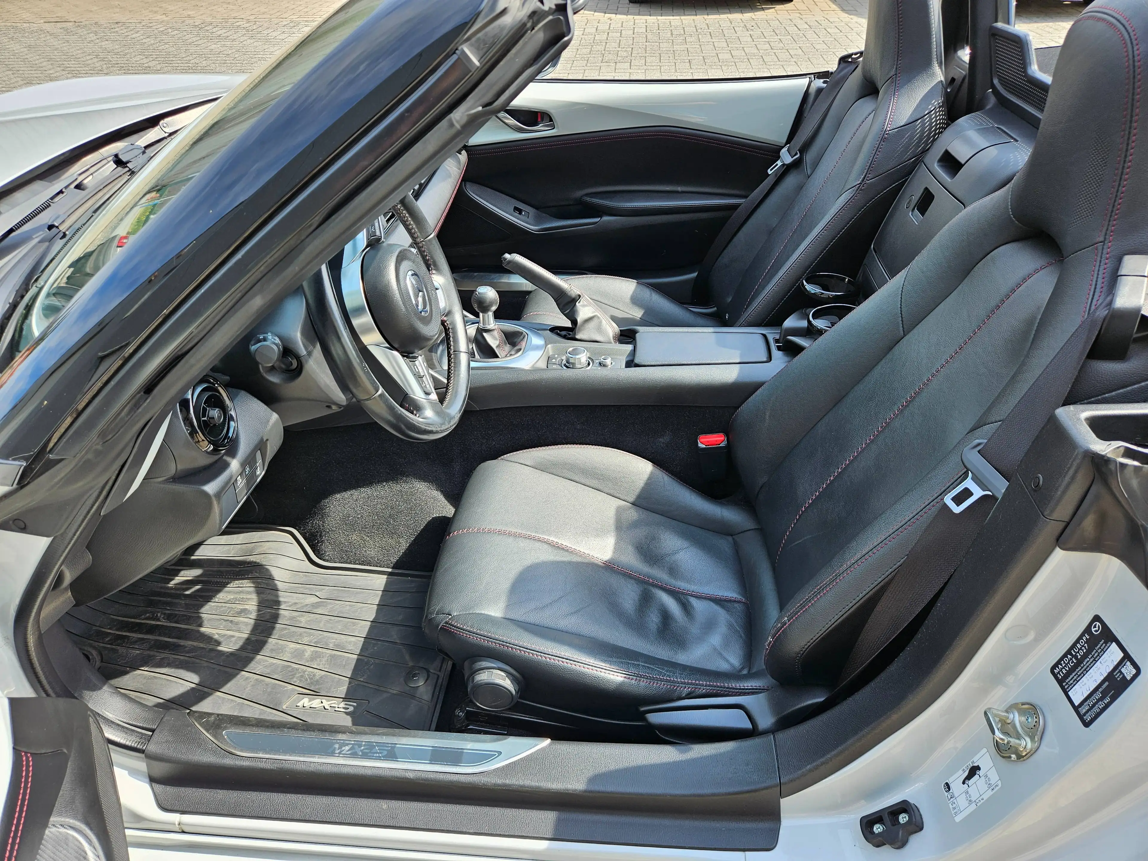 Mazda MX-5 MX-5 1.5i Skyactiv-G — photo 9