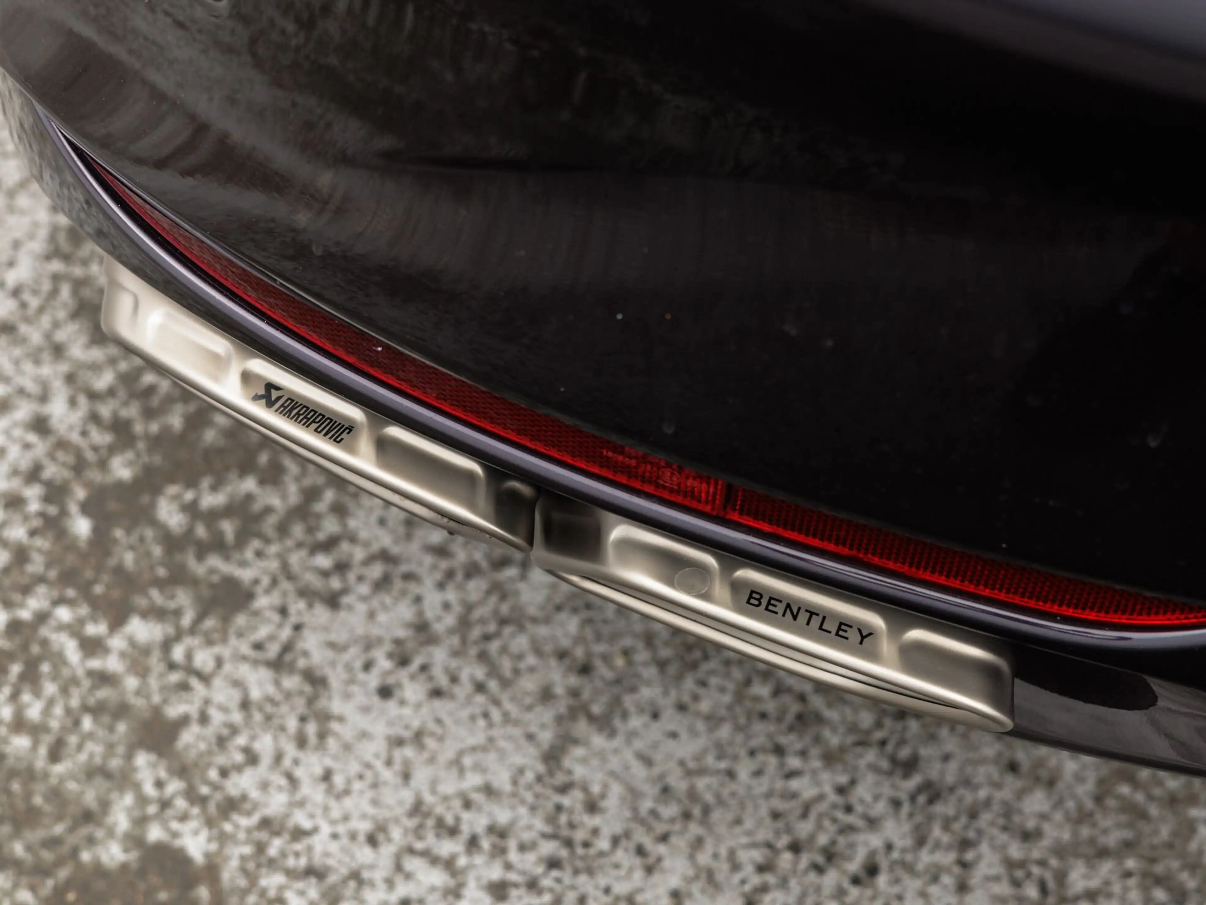 Bentley Continental GTC Speed — photo 10
