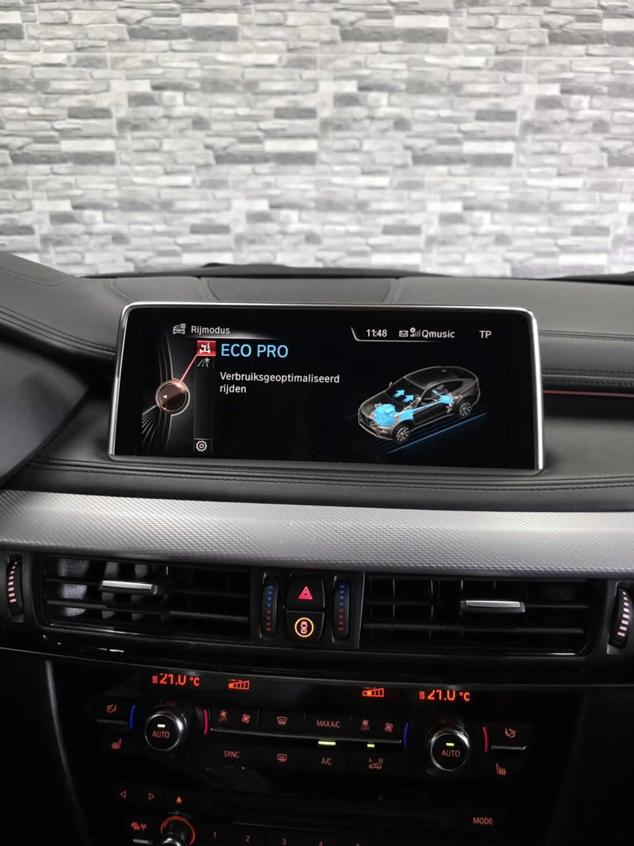 BMW X6 M50d *HUD*360Cam*PANO*Soft-close*Keyless*HarmanKar — photo 36