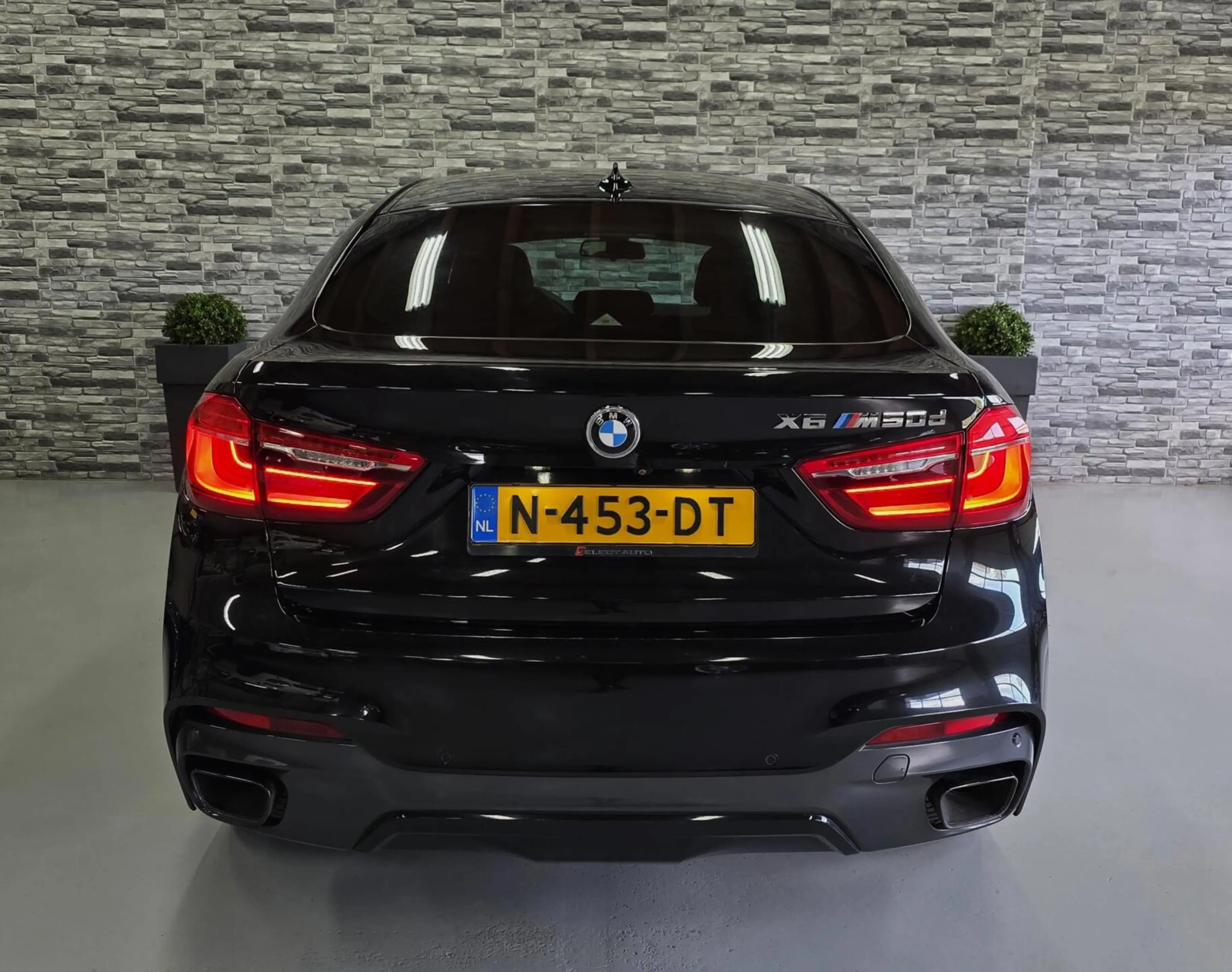 BMW X6 M50d *HUD*360Cam*PANO*Soft-close*Keyless*HarmanKar — photo 25
