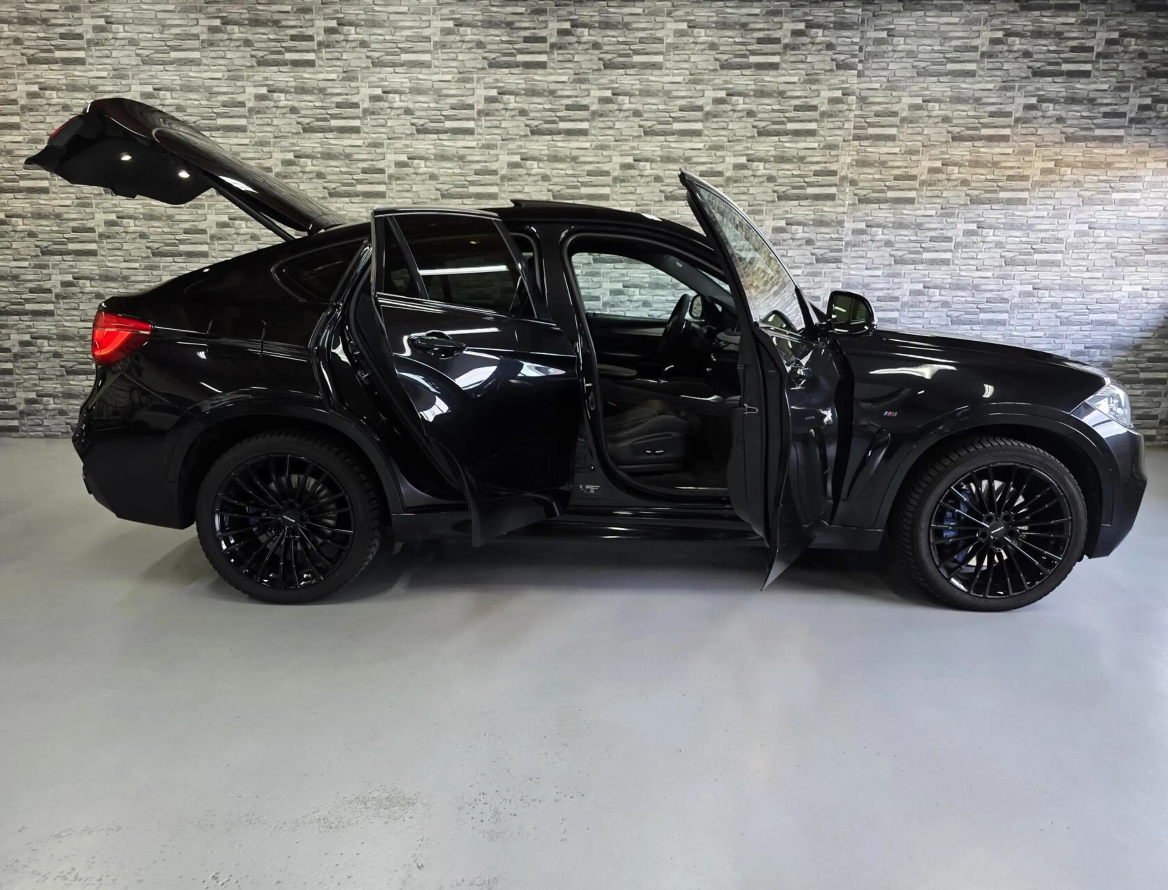 BMW X6 M50d *HUD*360Cam*PANO*Soft-close*Keyless*HarmanKar — photo 22