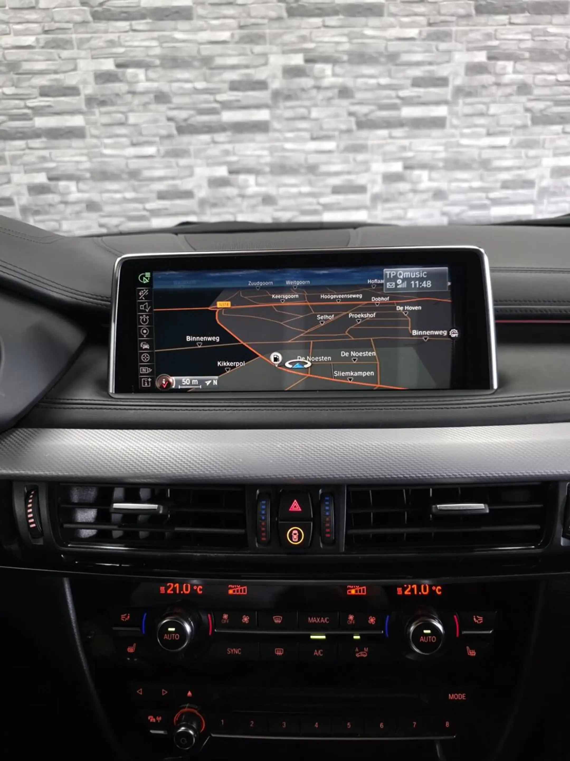 BMW X6 M50d *HUD*360Cam*PANO*Soft-close*Keyless*HarmanKar — photo 34