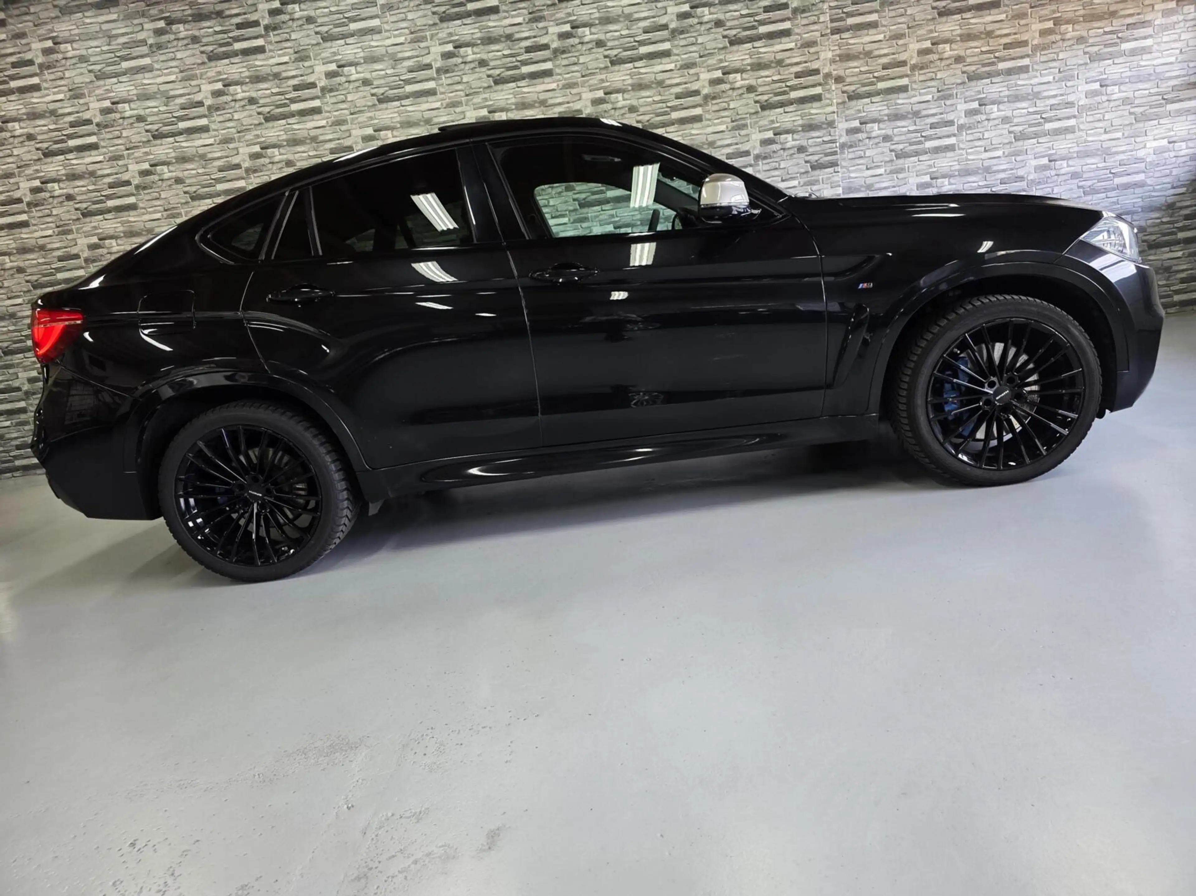 BMW X6 M50d *HUD*360Cam*PANO*Soft-close*Keyless*HarmanKar — photo 45