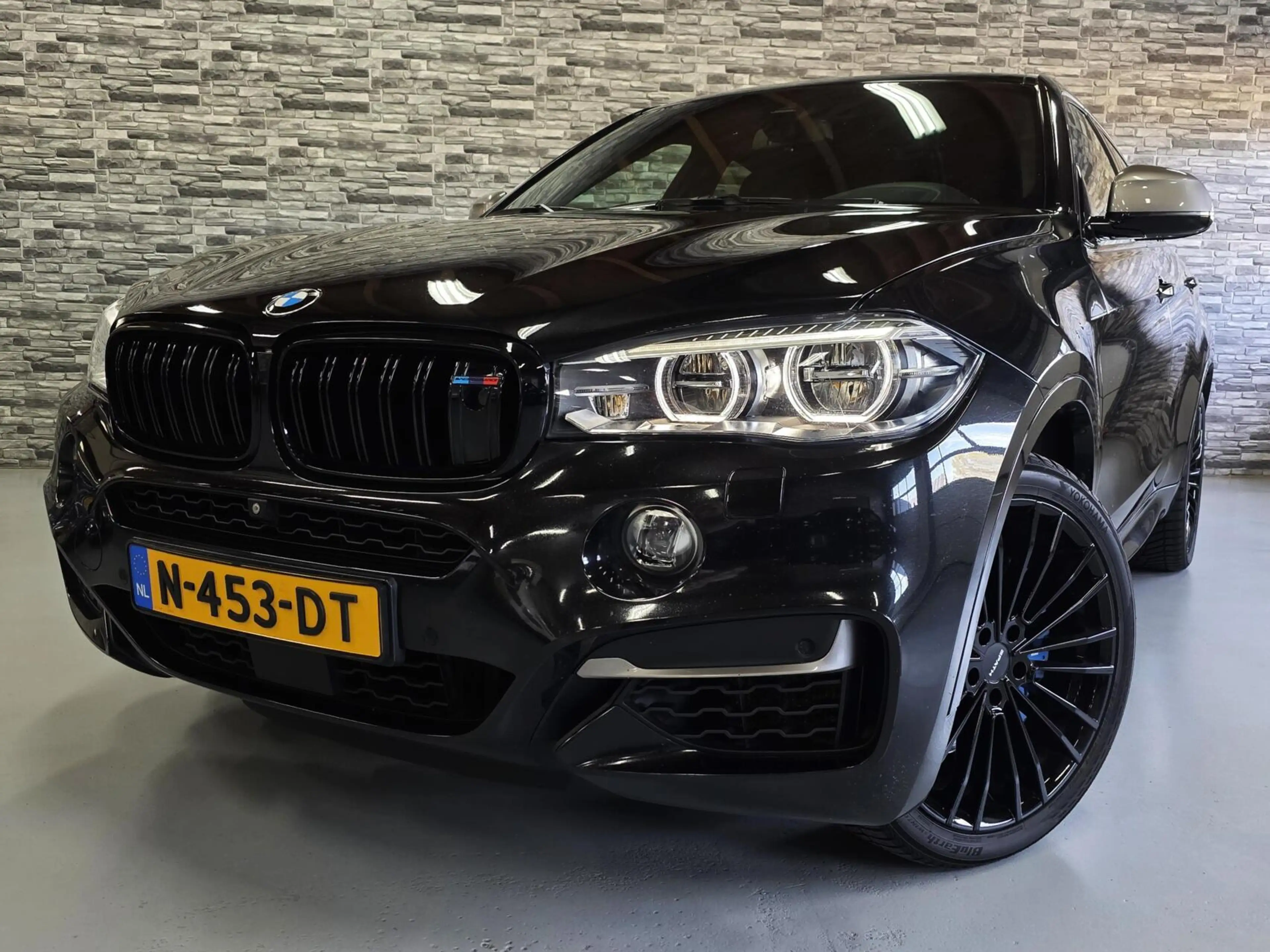 BMW X6 M50d *HUD*360Cam*PANO*Soft-close*Keyless*HarmanKar — photo 19