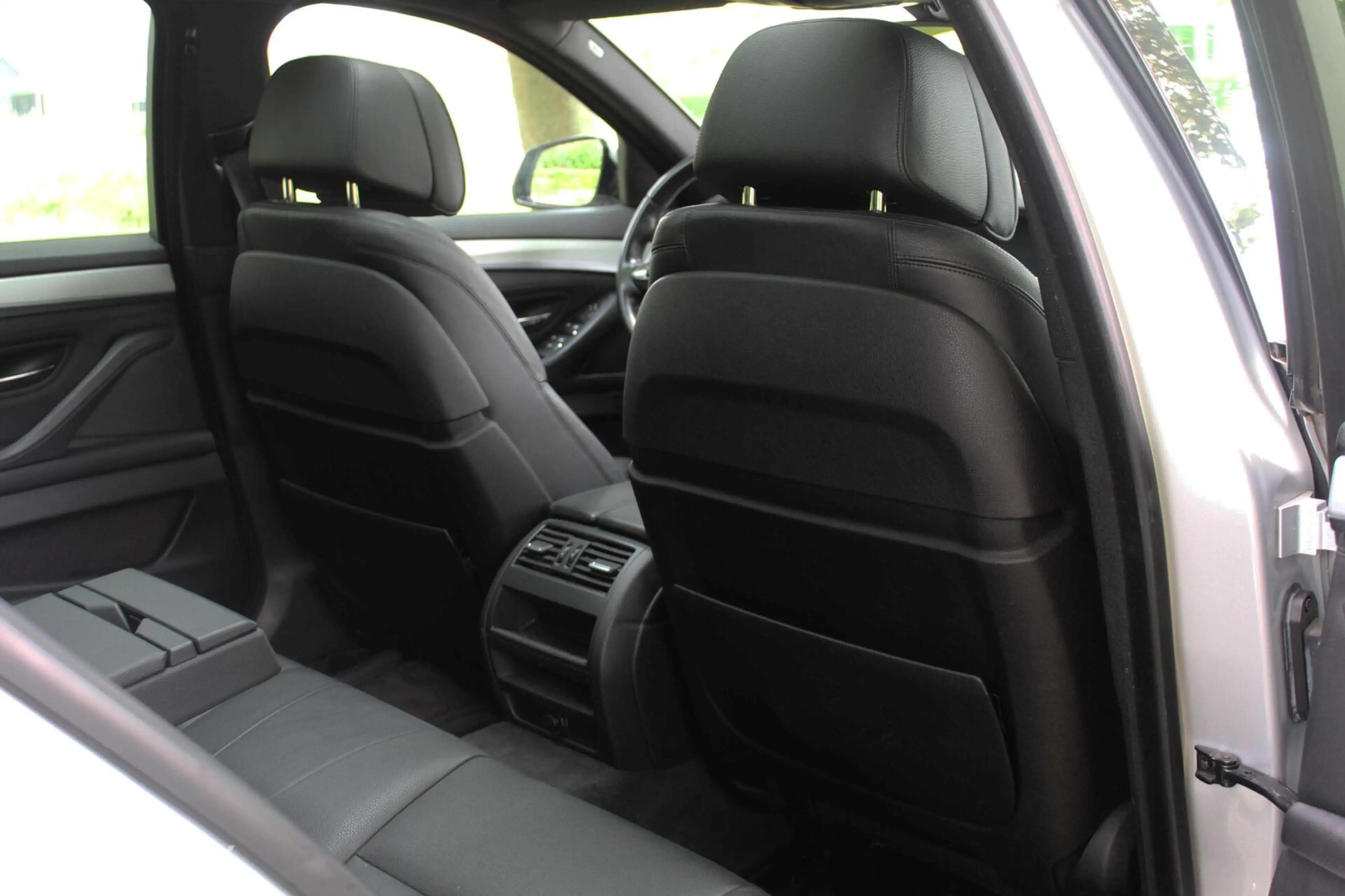 BMW 528 5-serie Touring 528i M Sport Edition High Executiv — photo 25