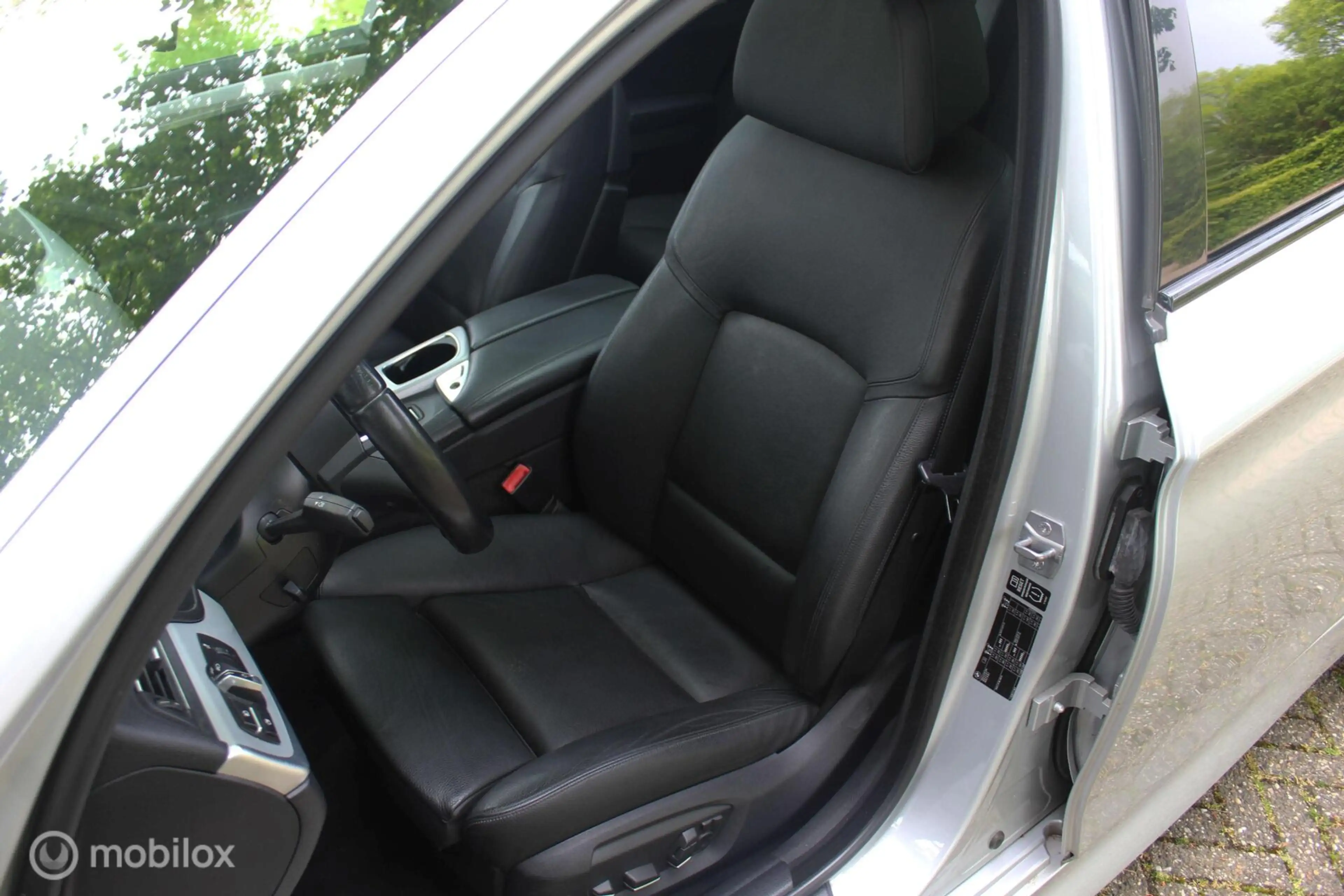 BMW 528 5-serie Touring 528i M Sport Edition High Executiv — photo 21