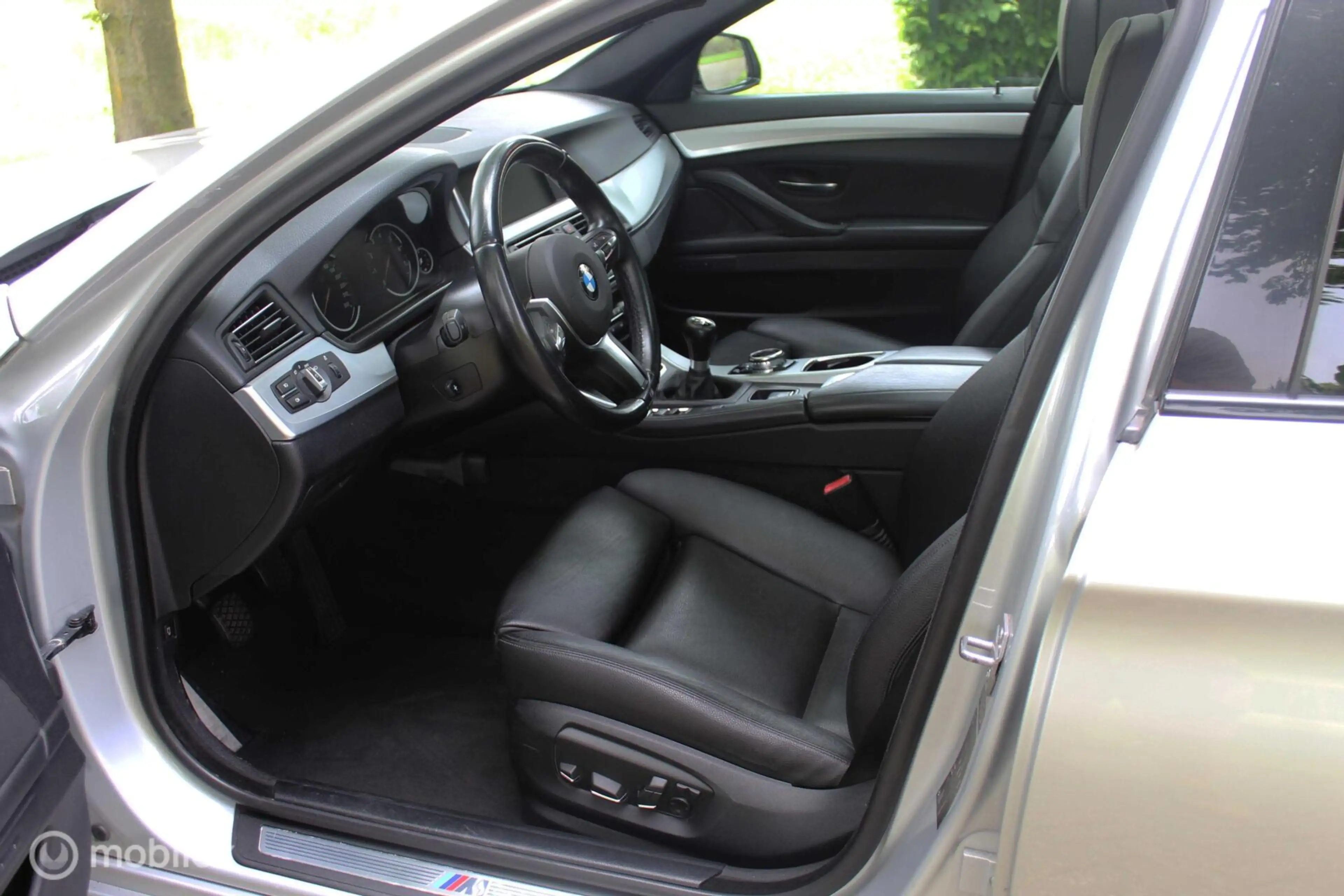 BMW 528 5-serie Touring 528i M Sport Edition High Executiv — photo 20